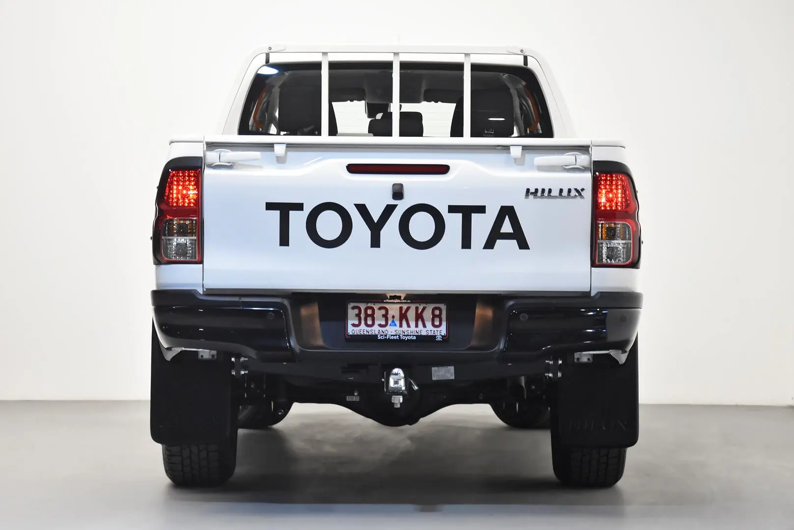 2024 Toyota Hilux Gallery Image 6