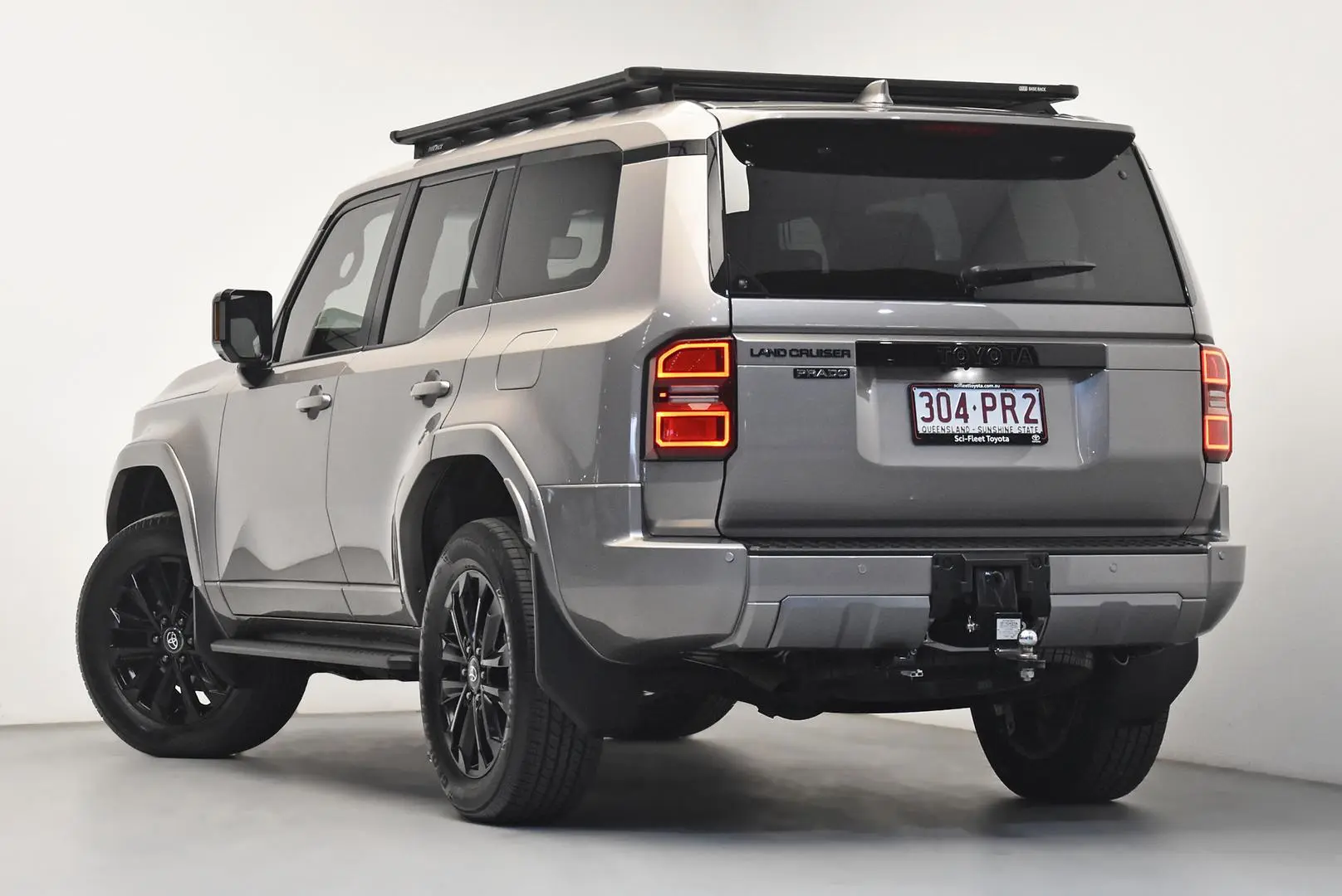 2024 Toyota Landcruiser Prado Gallery Image 5