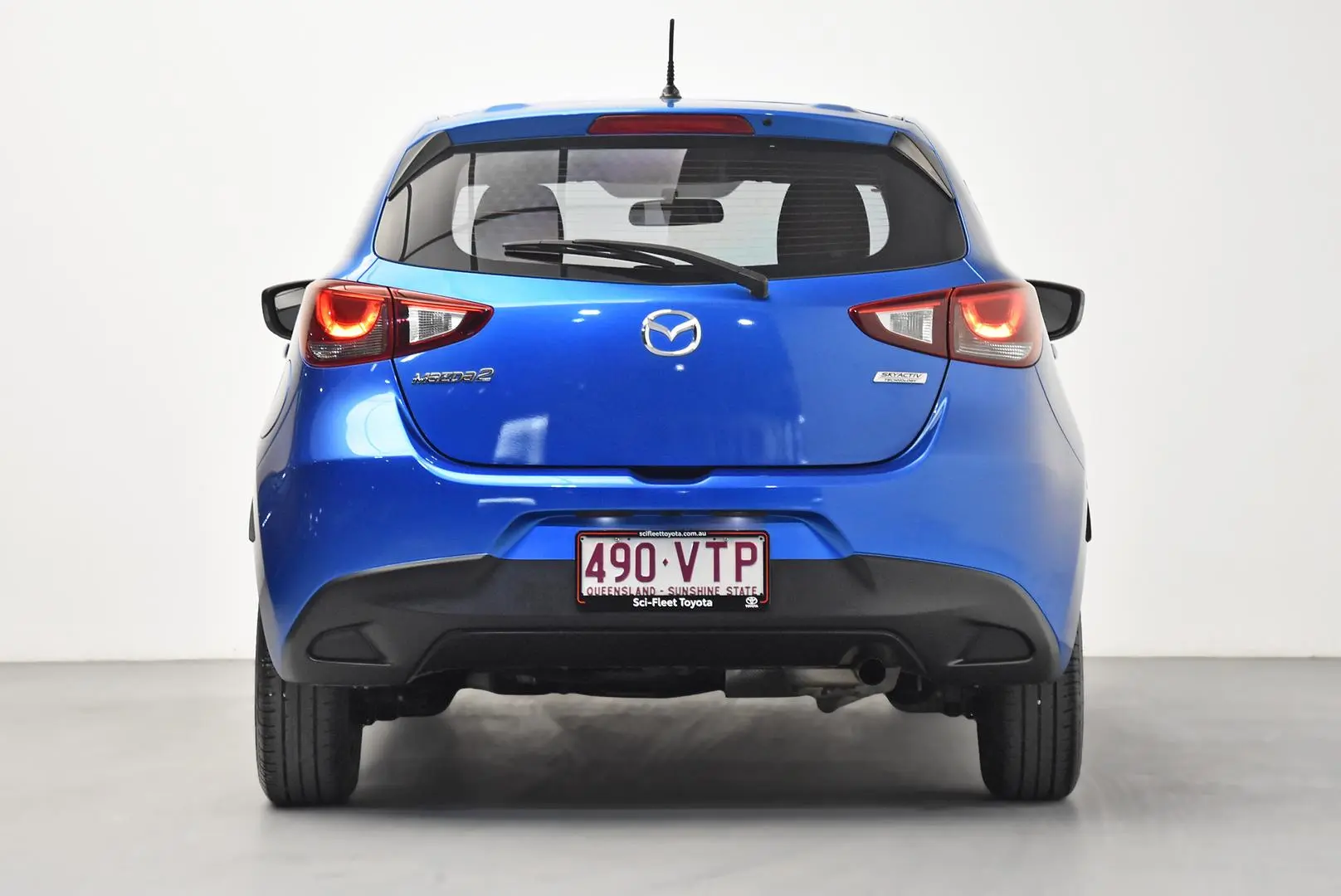 2015 Mazda 2 Gallery Image 6
