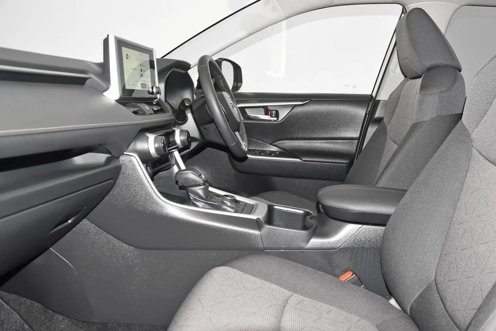 2024 Toyota RAV4 Gallery Image 18