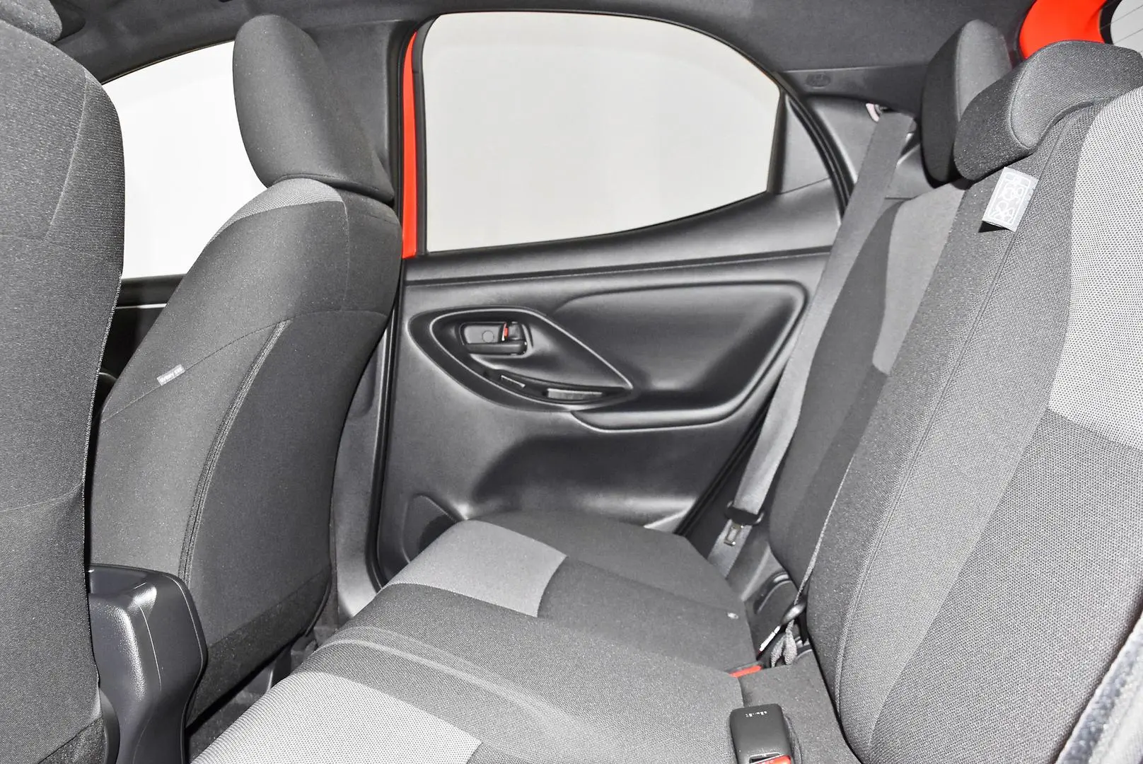 2025 Toyota Yaris Gallery Image 19