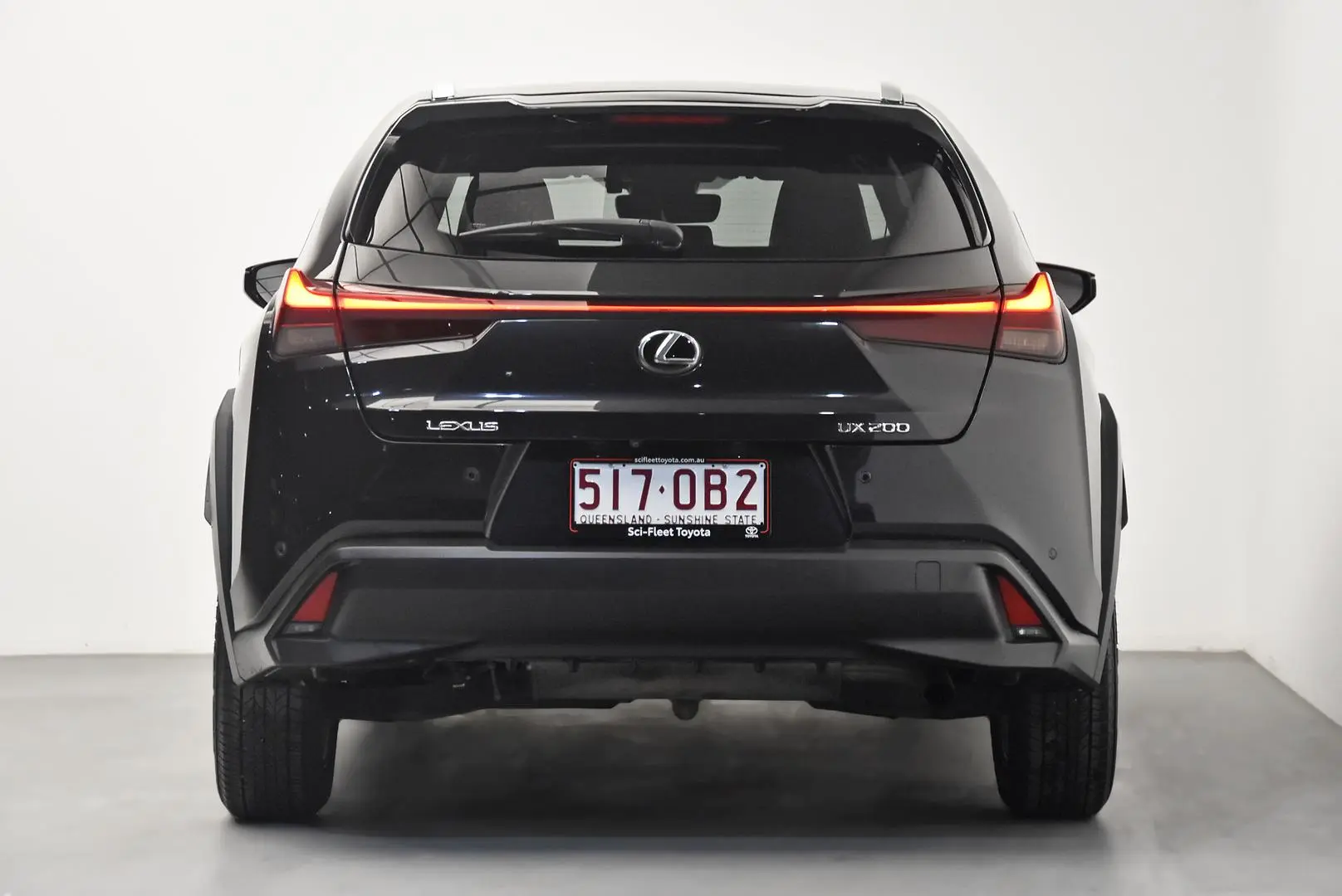 2019 Lexus UX Gallery Image 6