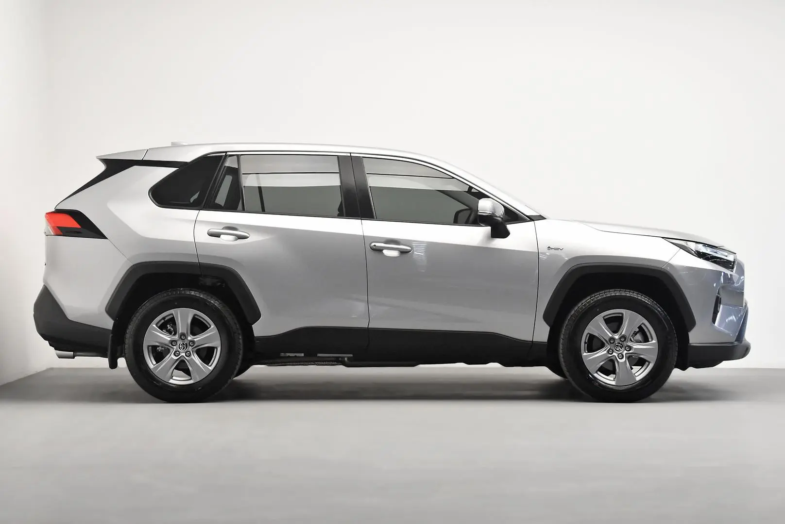 2024 Toyota RAV4 Gallery Image 3