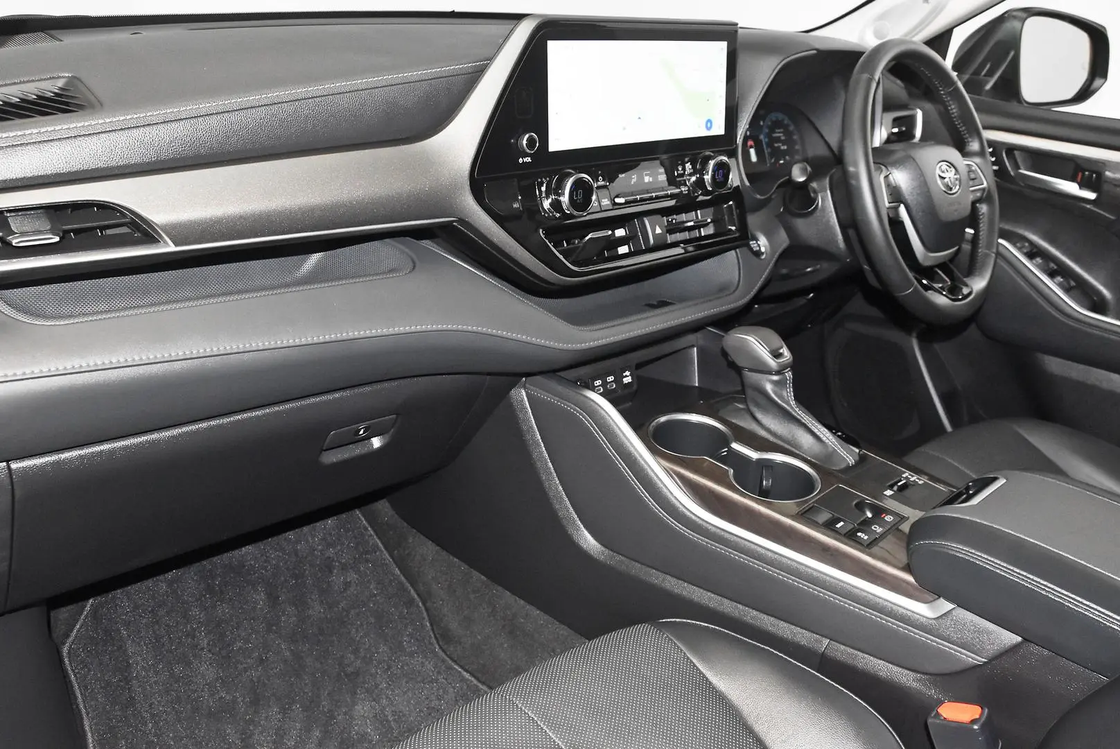 2024 Toyota Kluger Gallery Image 16