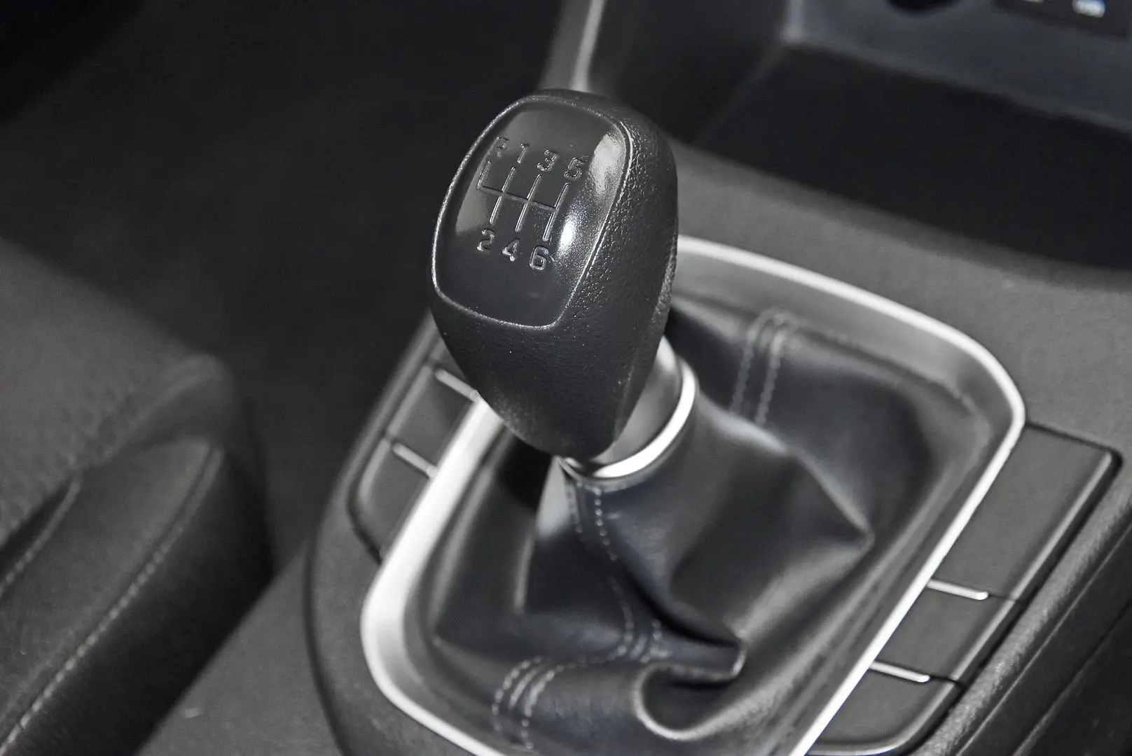 2017 Hyundai i30 Gallery Image 13