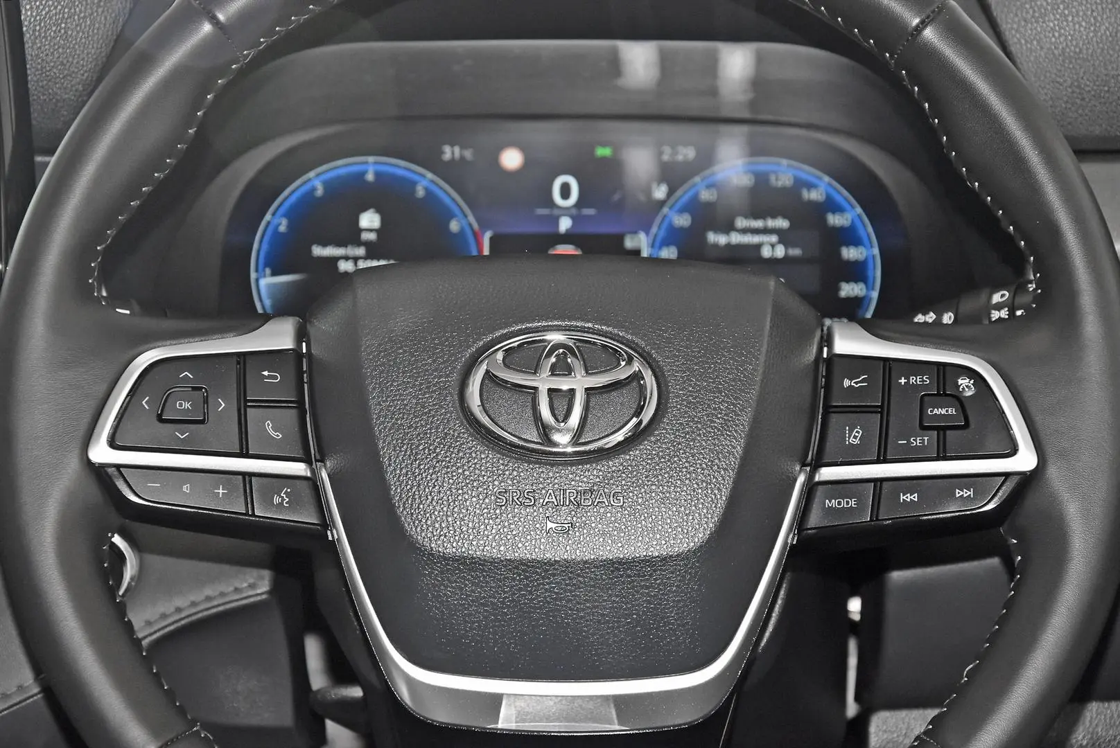 2024 Toyota Kluger Gallery Image 15