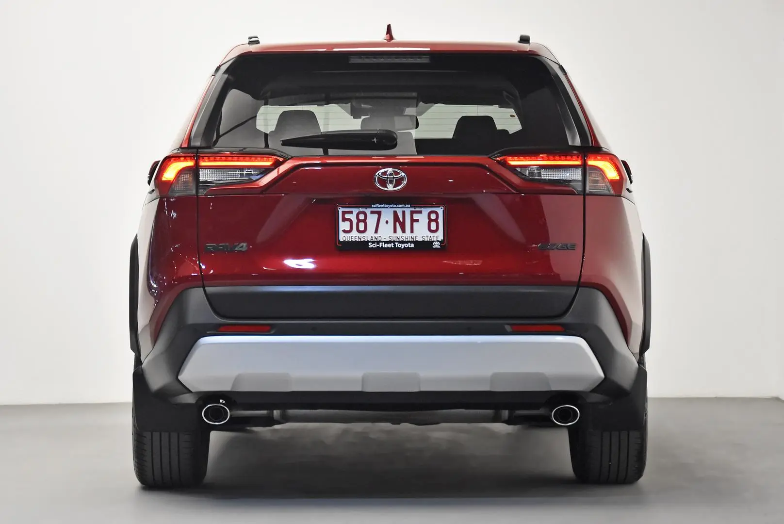 2020 Toyota RAV4 Gallery Image 6