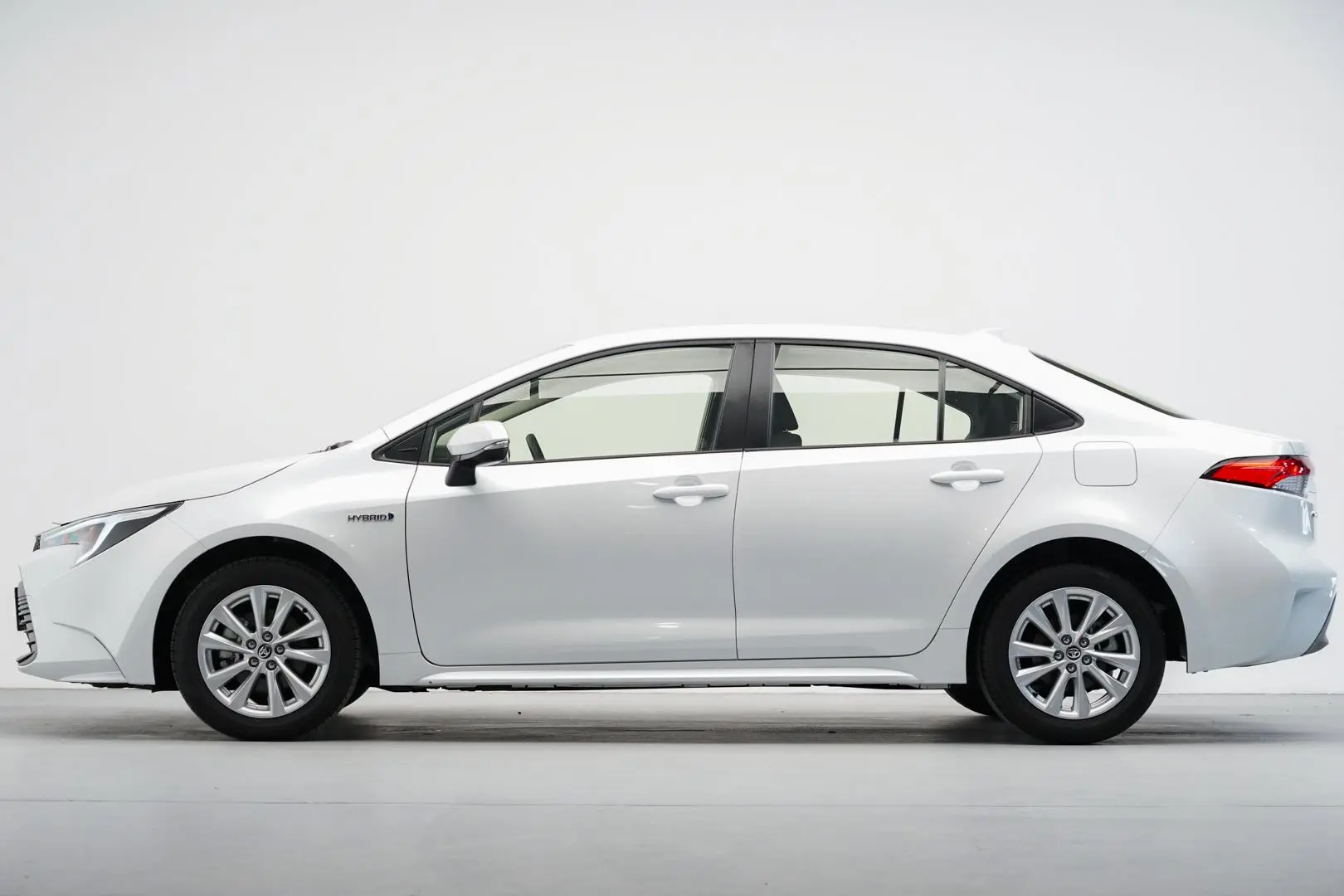 2024 Toyota Corolla Gallery Image 3