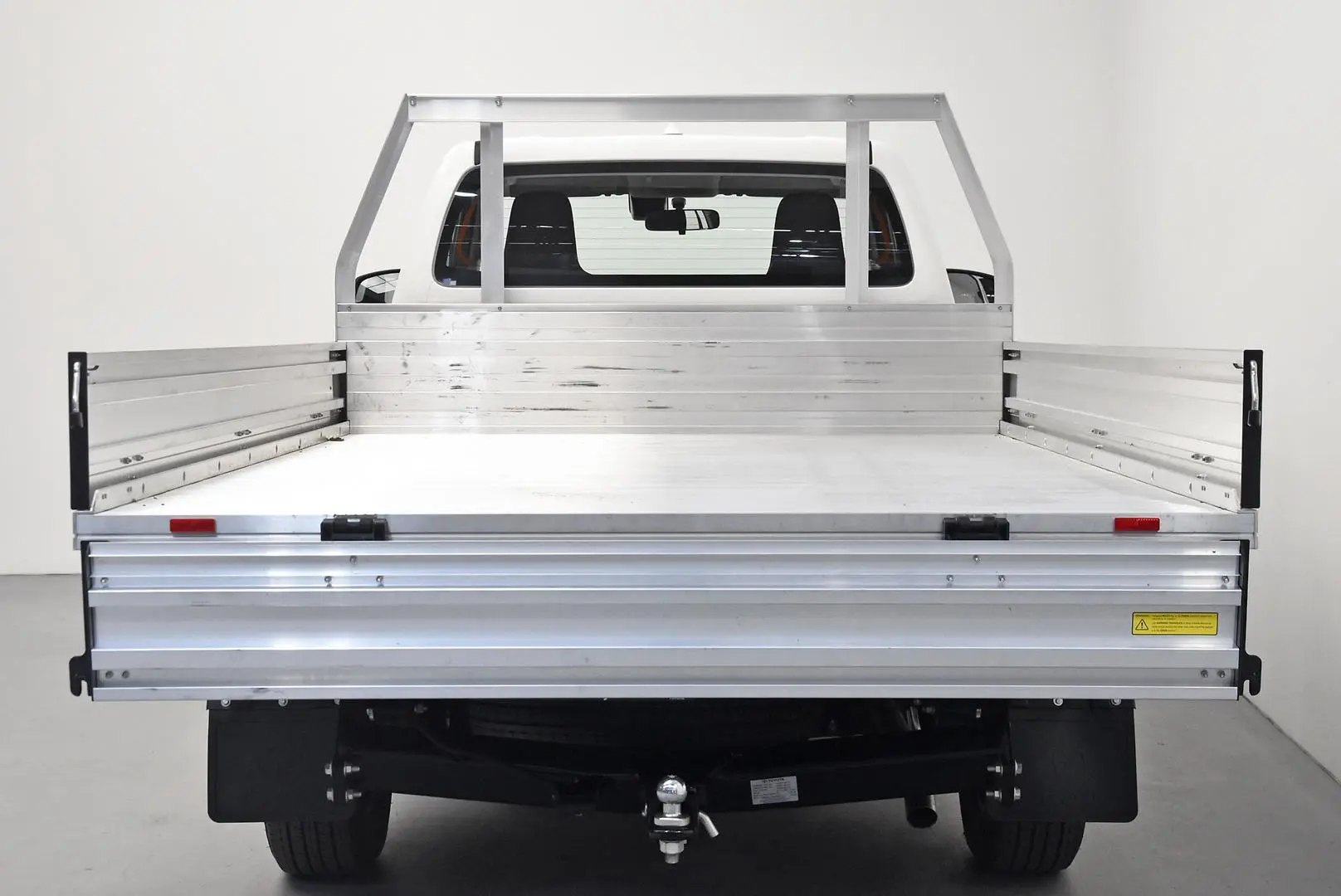 2024 Toyota Hilux Gallery Image 18