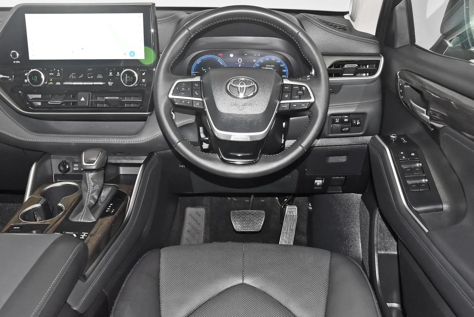 2025 Toyota Kluger Gallery Image 15