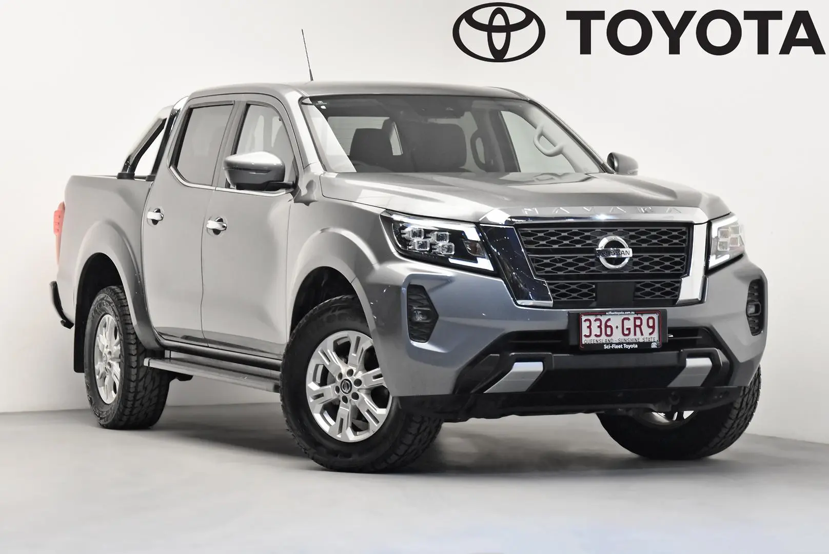 2021 Nissan Navara Gallery Image 1