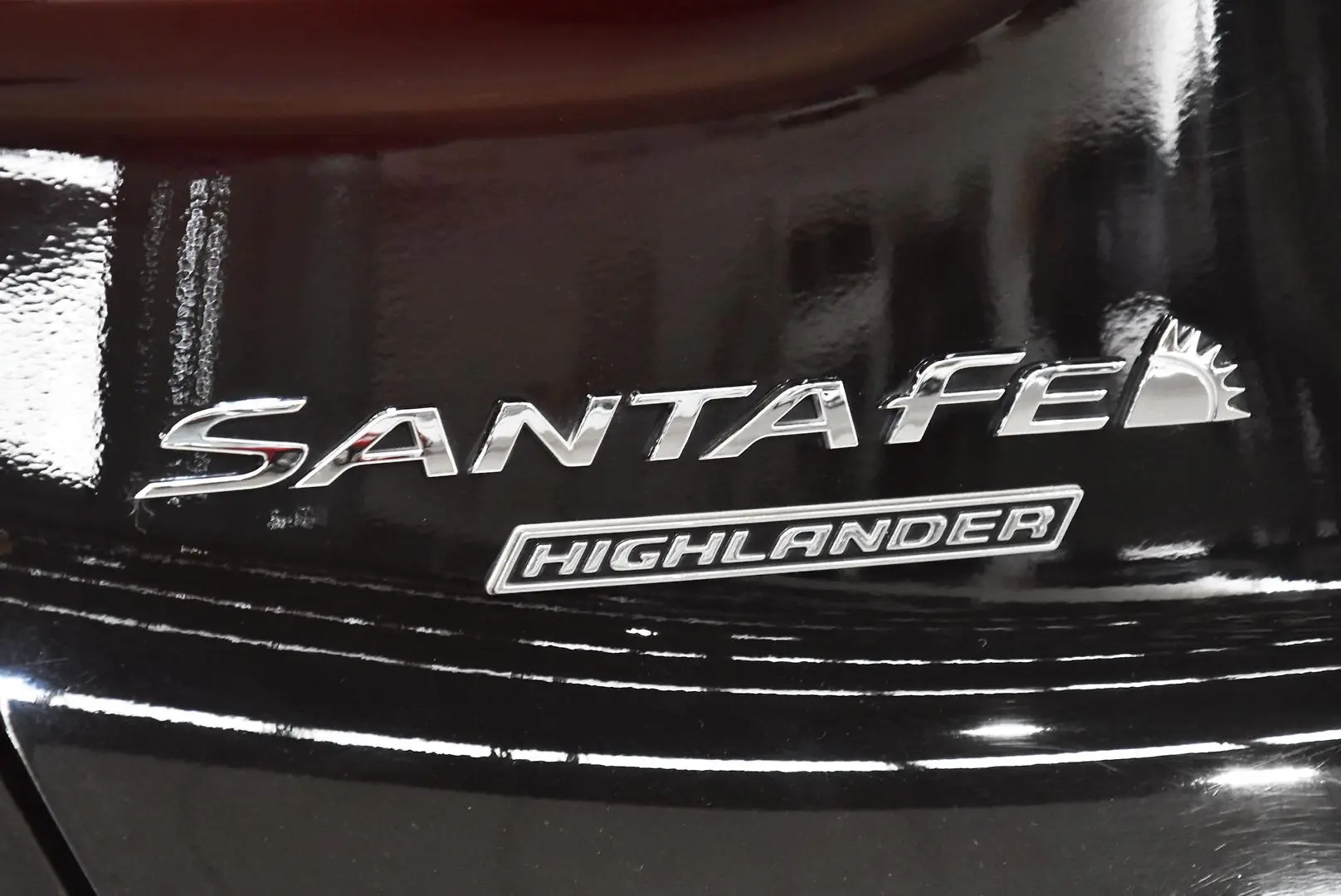2018 Hyundai Santa Fe Gallery Image 7