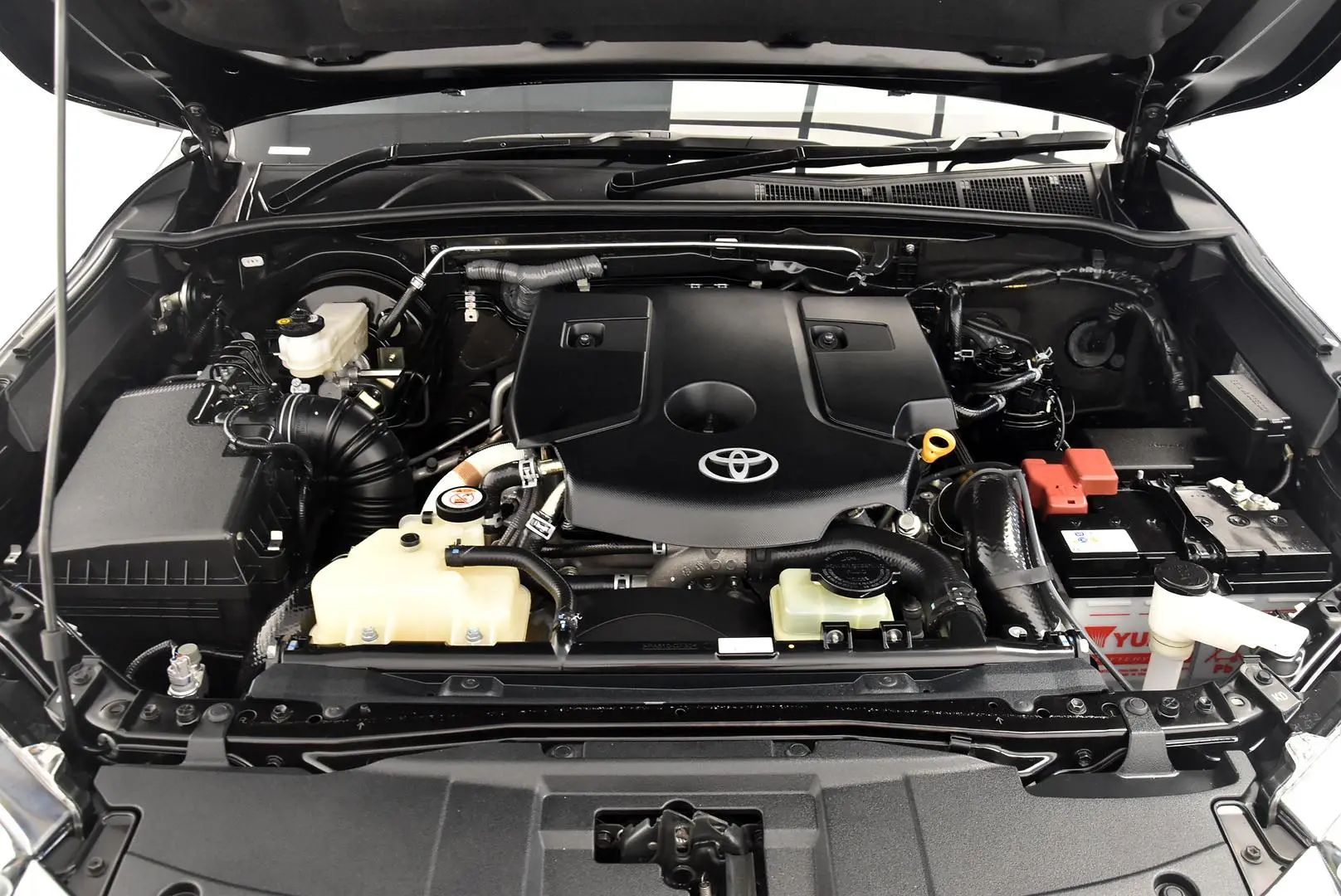 2022 Toyota Hilux Gallery Image 21