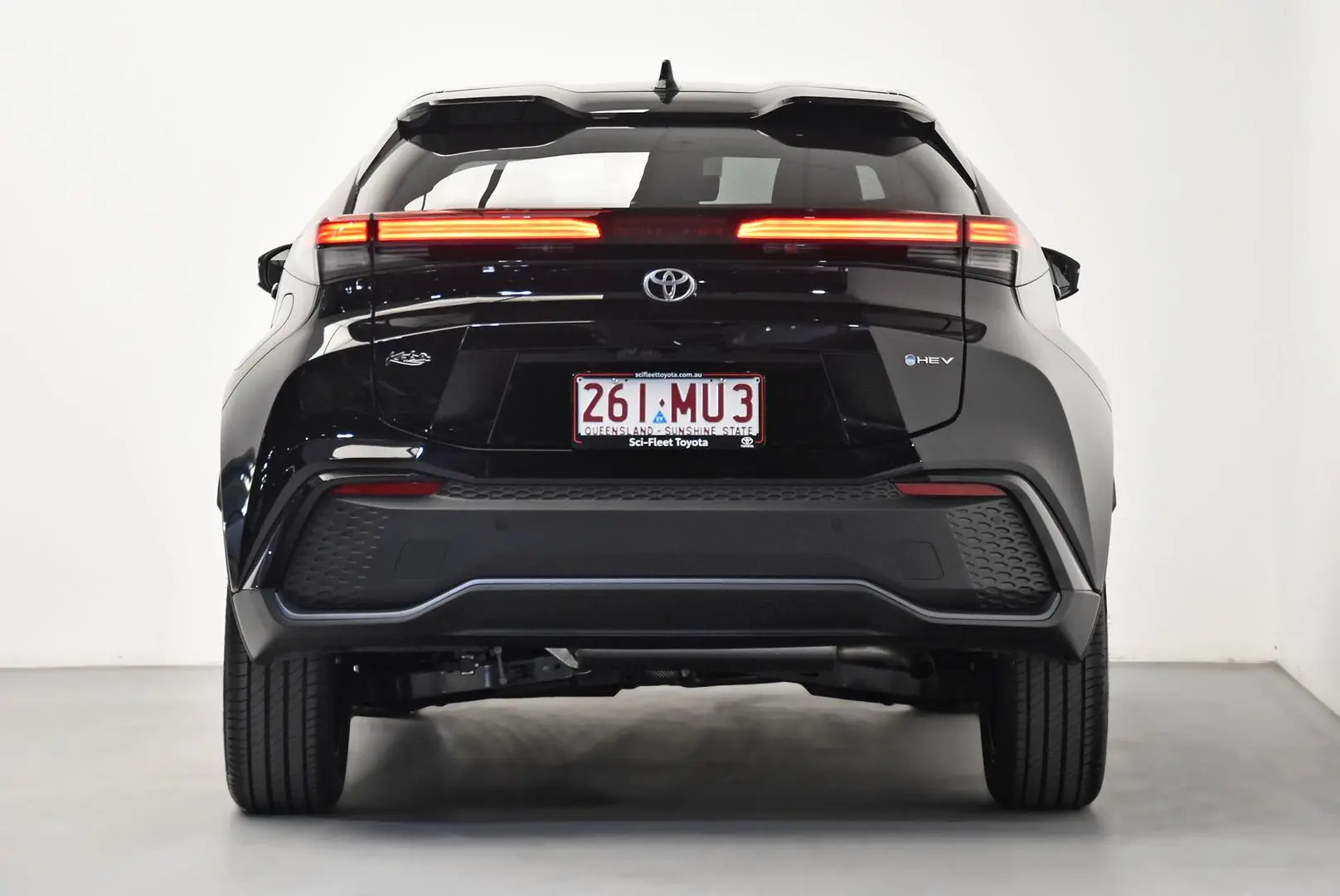 2025 Toyota C-HR Gallery Image 6