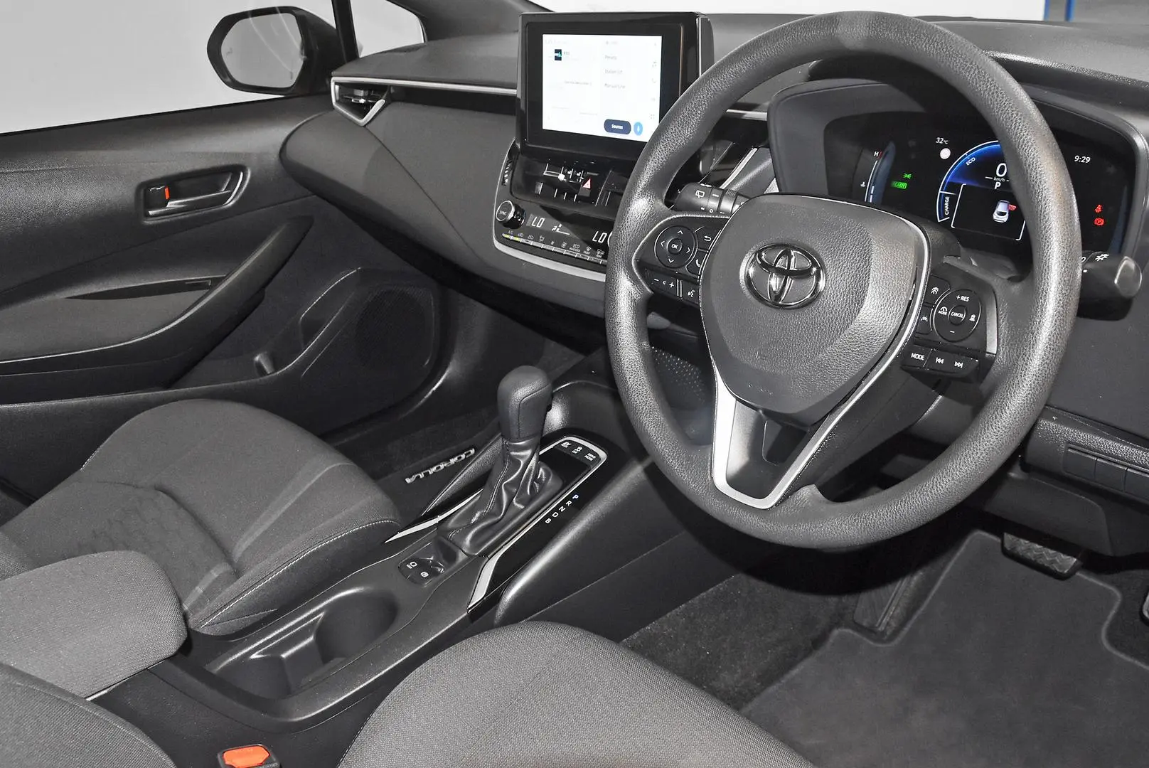 2024 Toyota Corolla Gallery Image 9