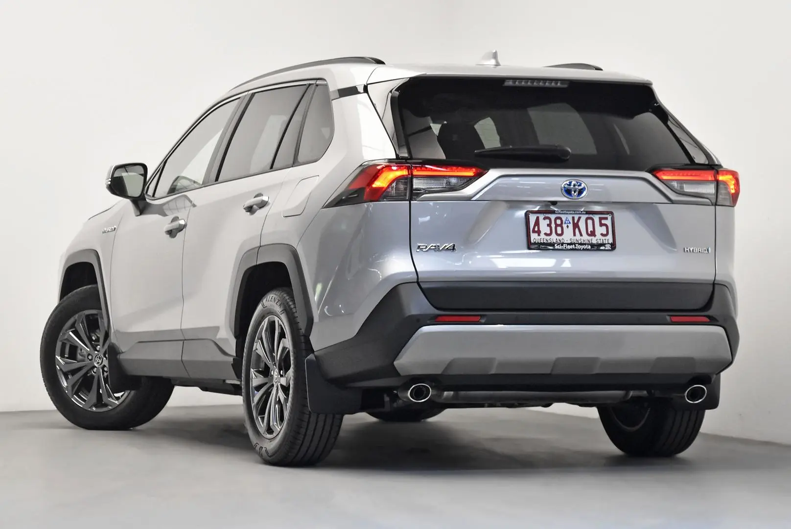 2024 Toyota RAV4 Gallery Image 5