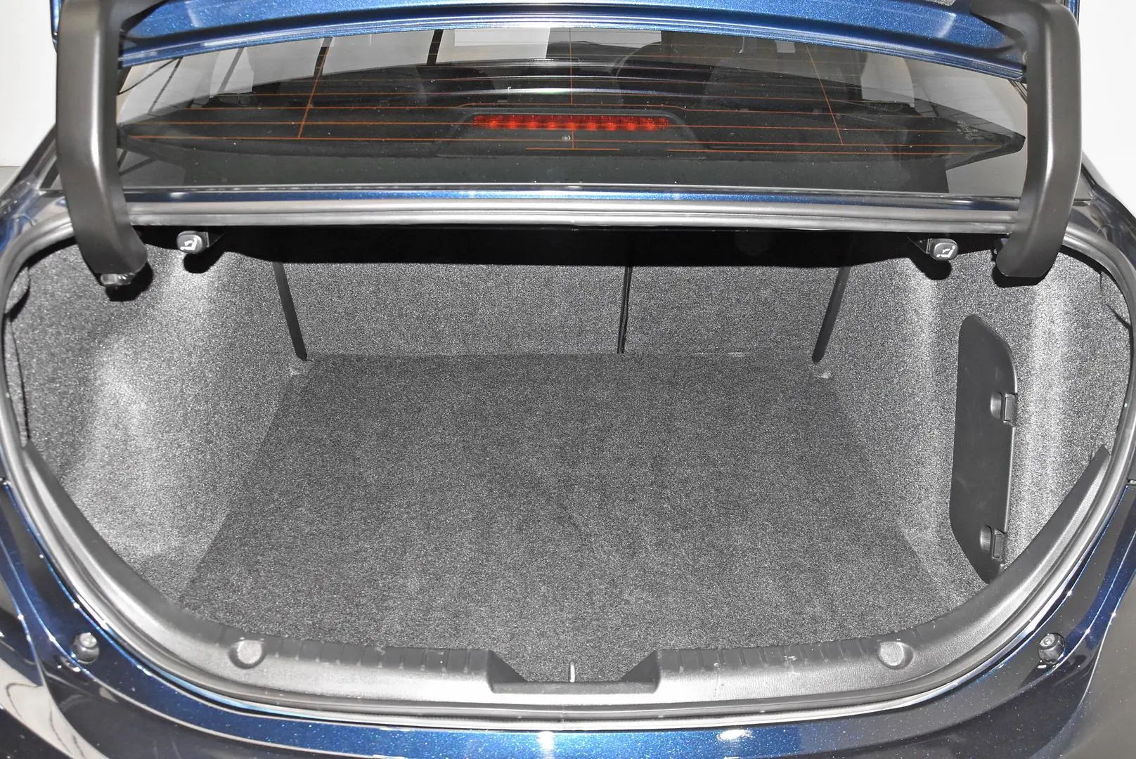 2016 Mazda 3 Gallery Image 19