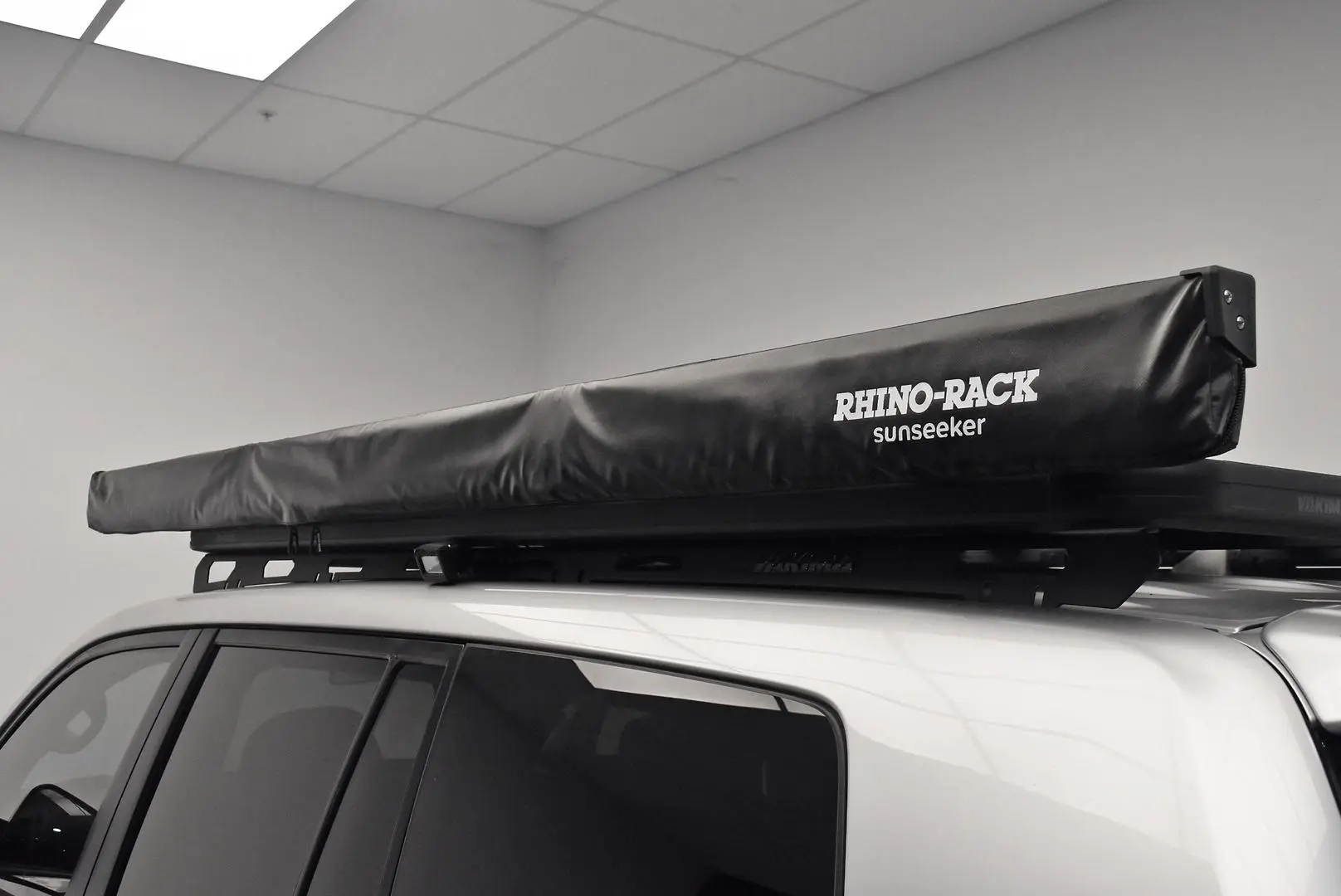 2018 Toyota Landcruiser Gallery Image 21