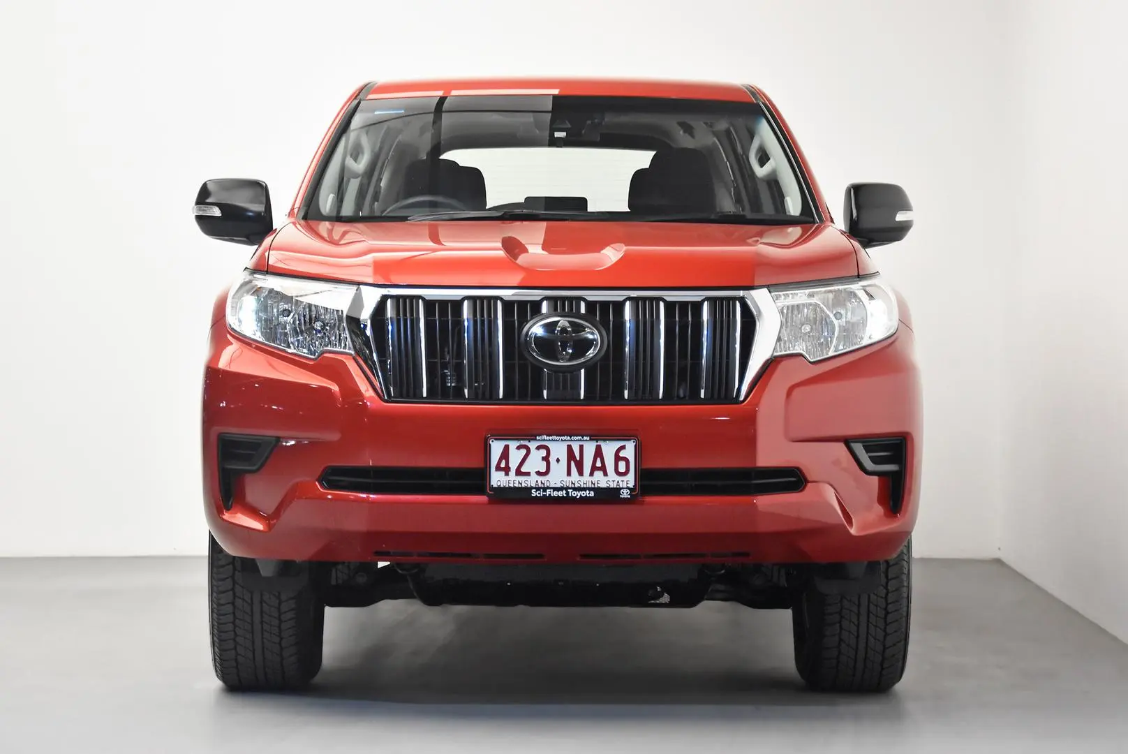 2023 Toyota Landcruiser Prado Gallery Image 2