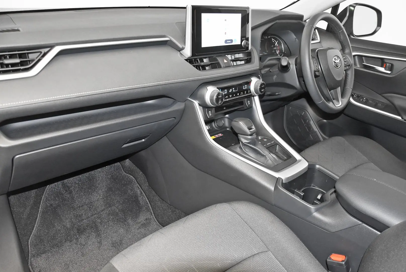 2024 Toyota RAV4 Gallery Image 16