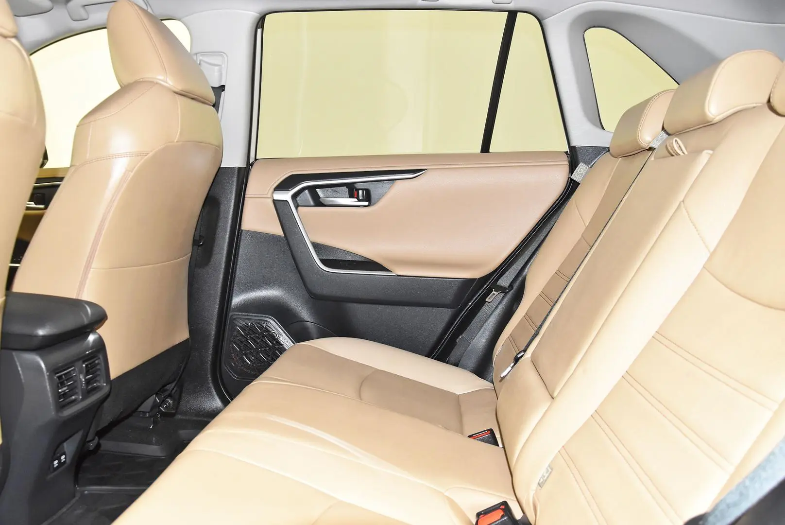 2021 Toyota RAV4 Gallery Image 19