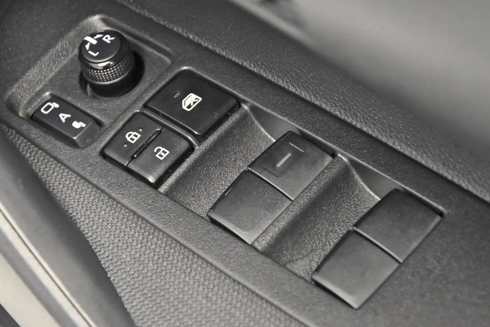 2024 Toyota Corolla Gallery Image 10