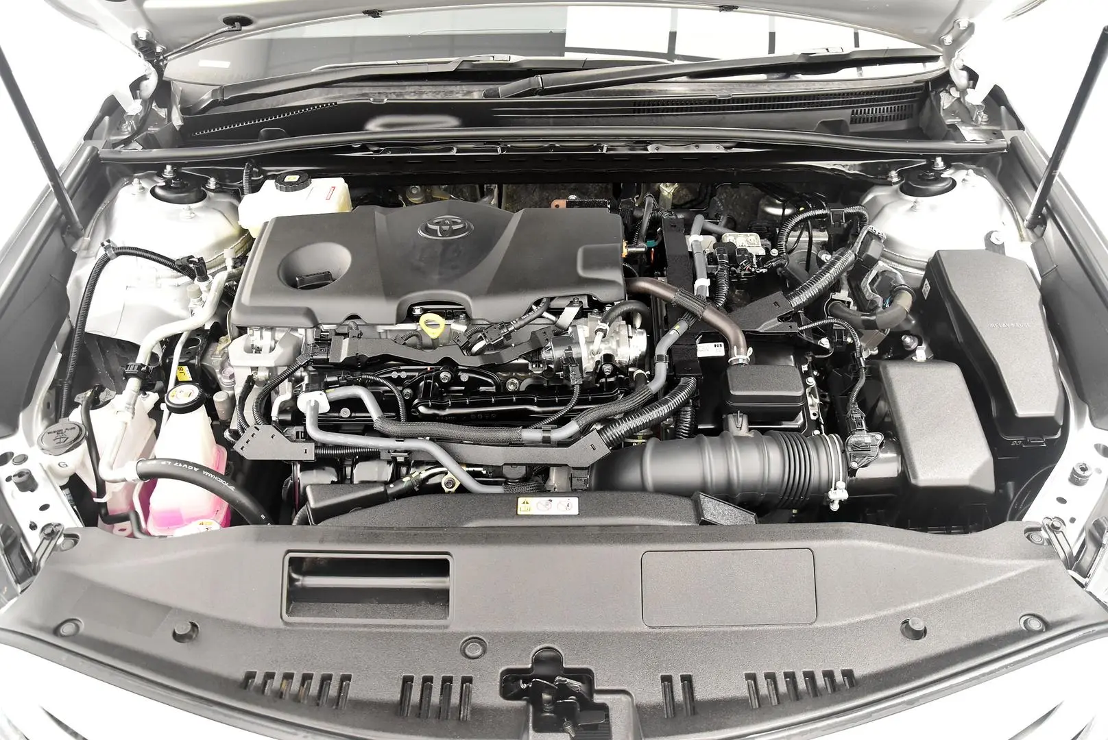 2022 Toyota Camry Gallery Image 21