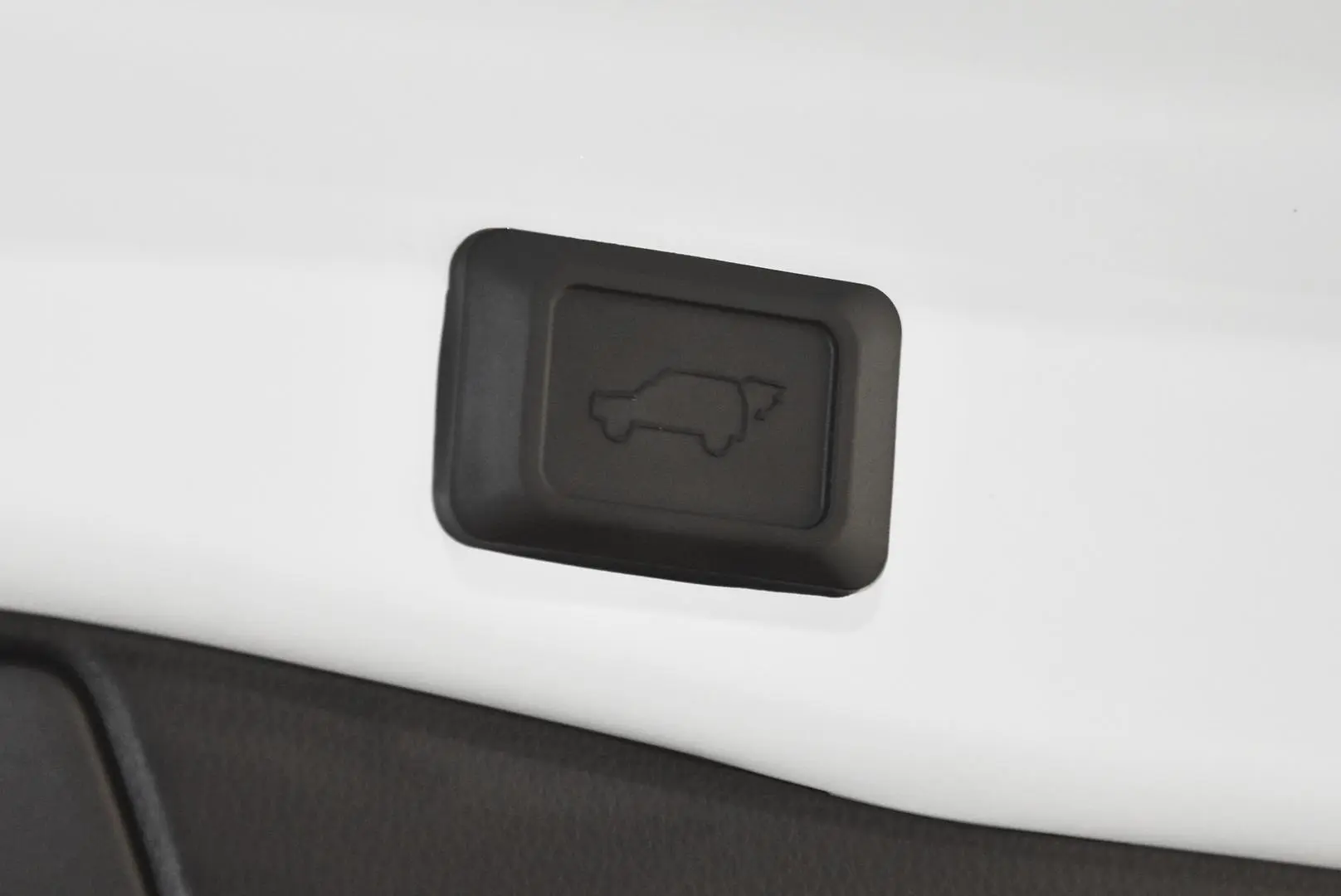 2024 Toyota RAV4 Gallery Image 22