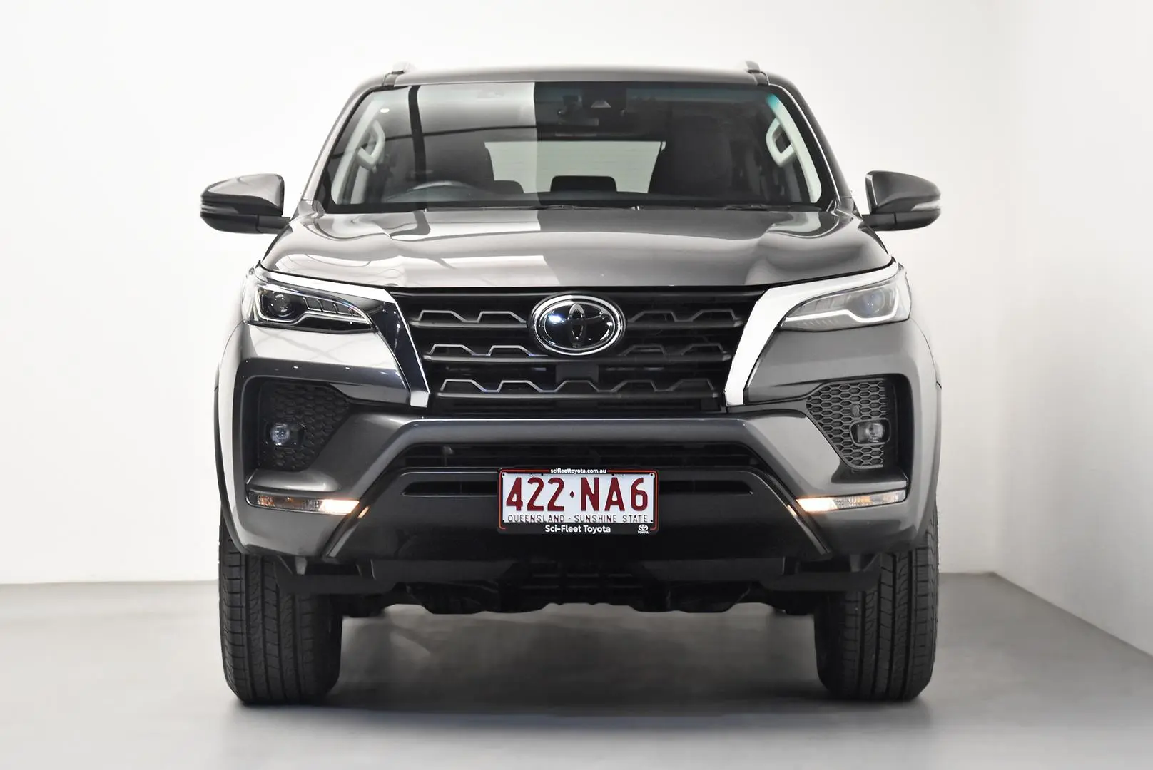 2023 Toyota Fortuner Gallery Image 2