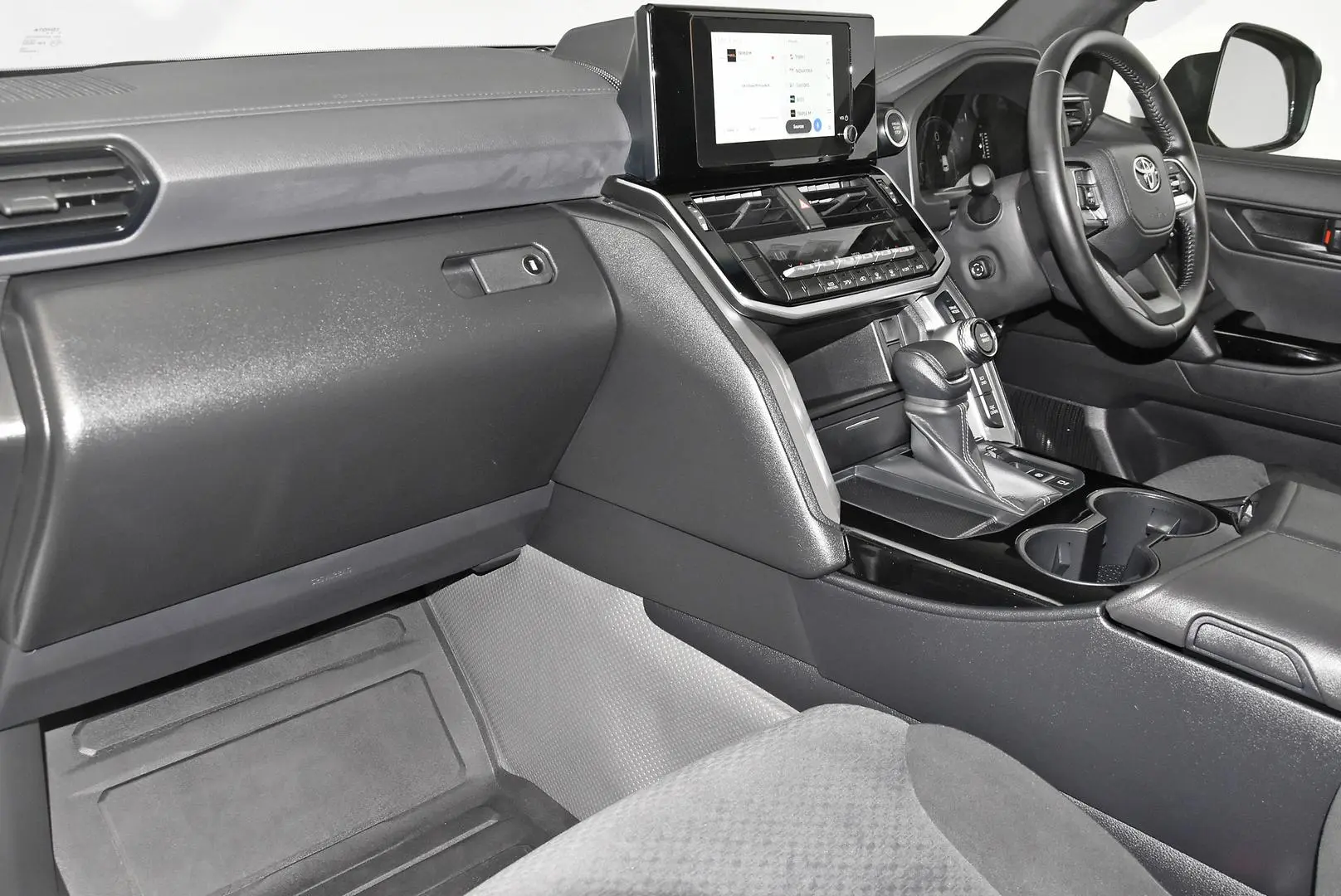 2025 Toyota Landcruiser Gallery Image 15