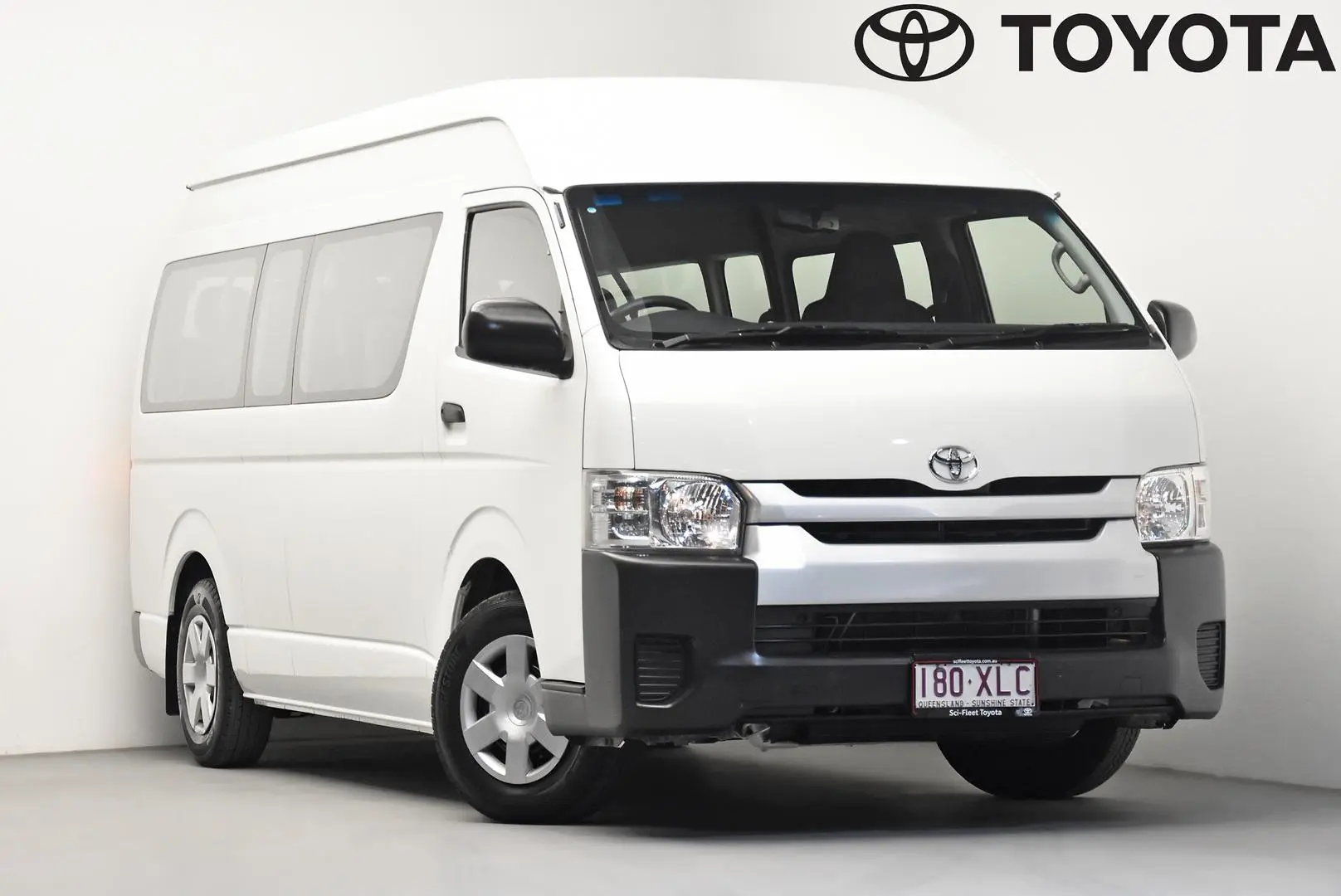 2017 Toyota Hiace Gallery Image 1