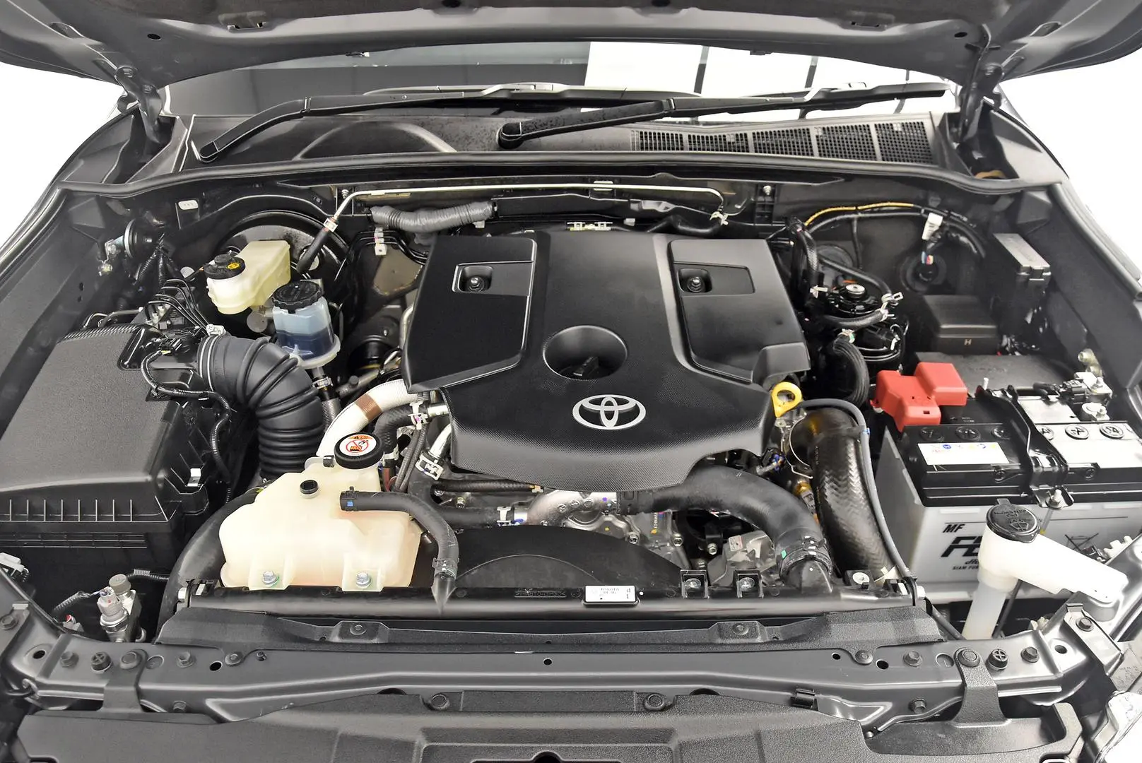 2024 Toyota Hilux Gallery Image 22