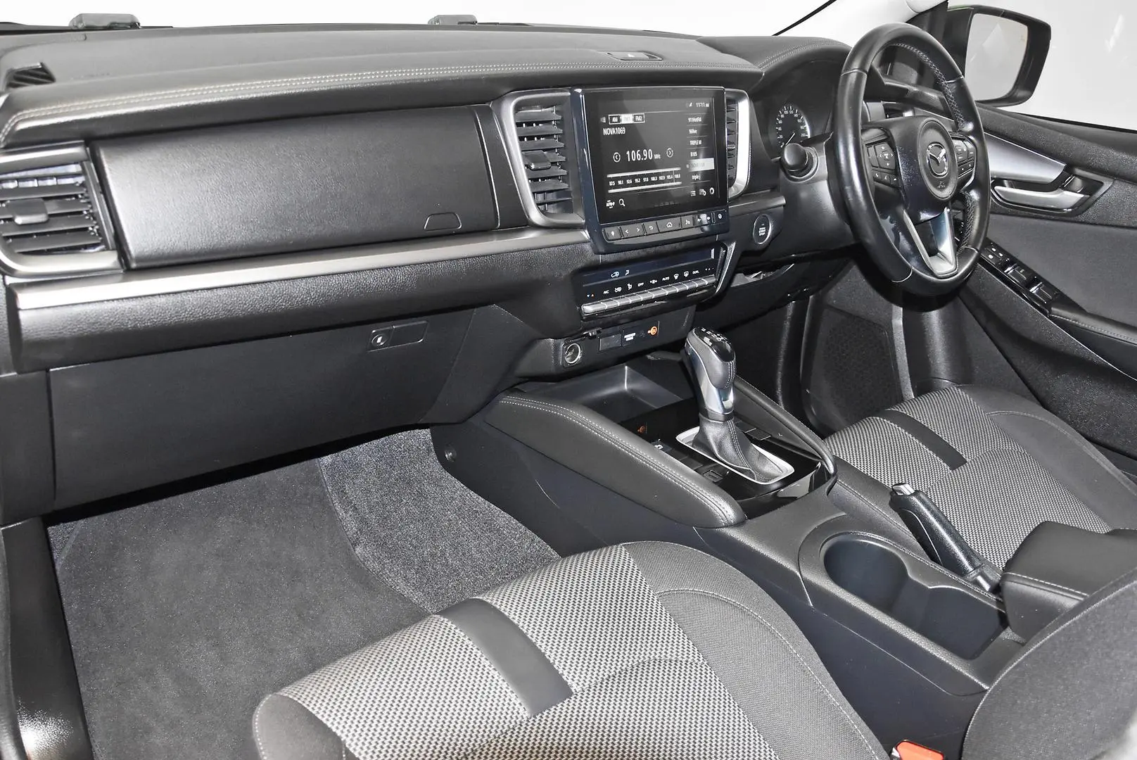 2020 Mazda BT-50 Gallery Image 16