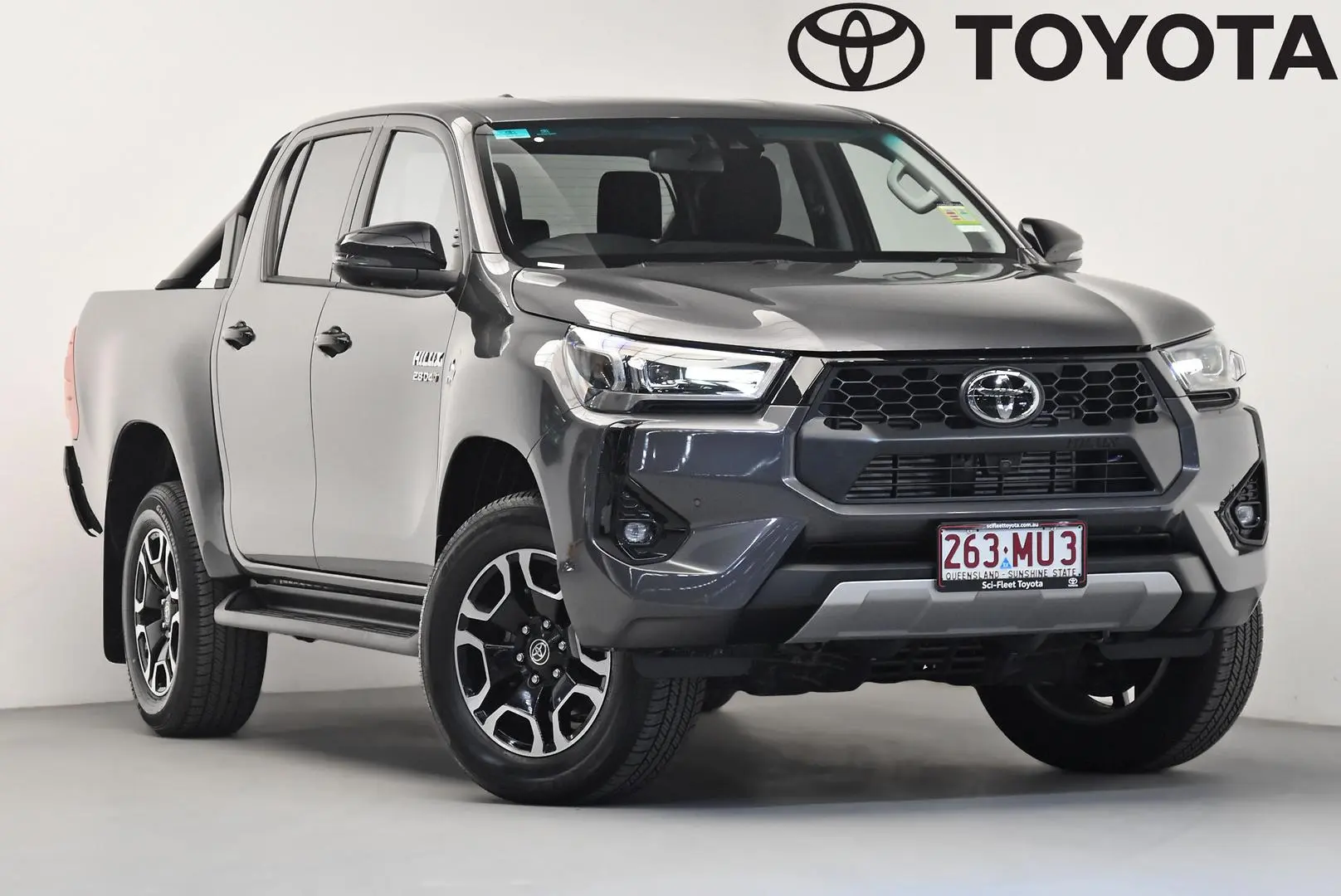 2025 Toyota Hilux Gallery Image 1