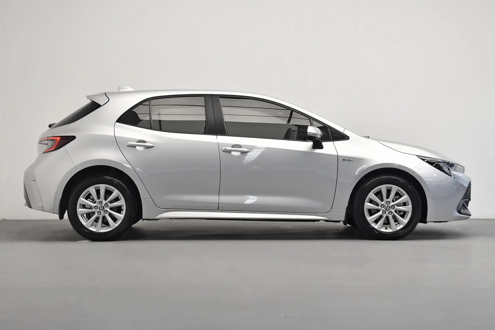 2024 Toyota Corolla Gallery Image 3