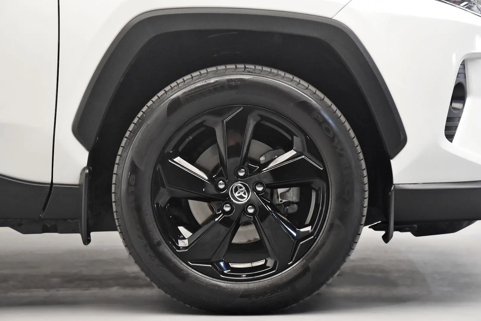 2021 Toyota RAV4 Gallery Image 25