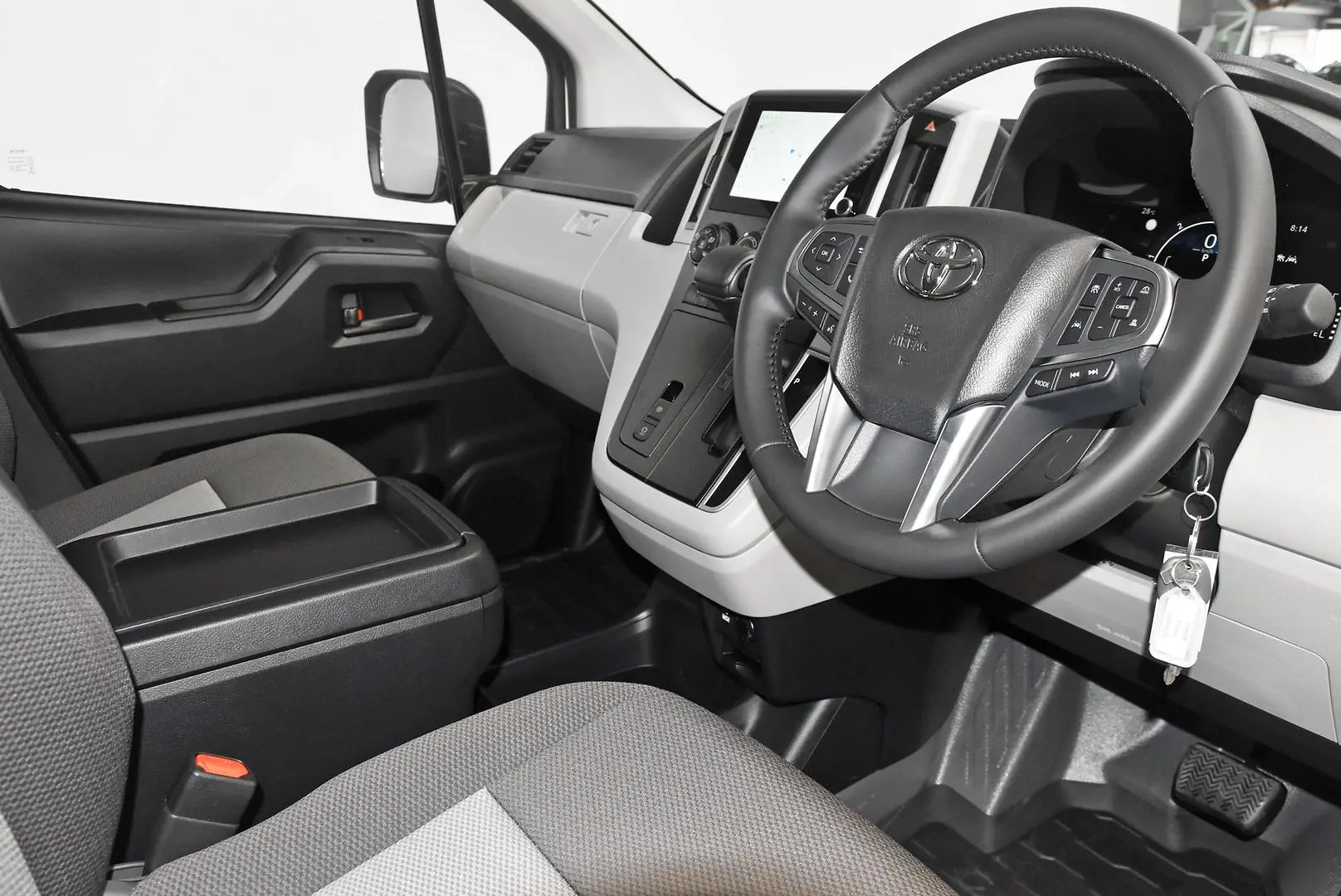 2025 Toyota Hiace Gallery Image 8