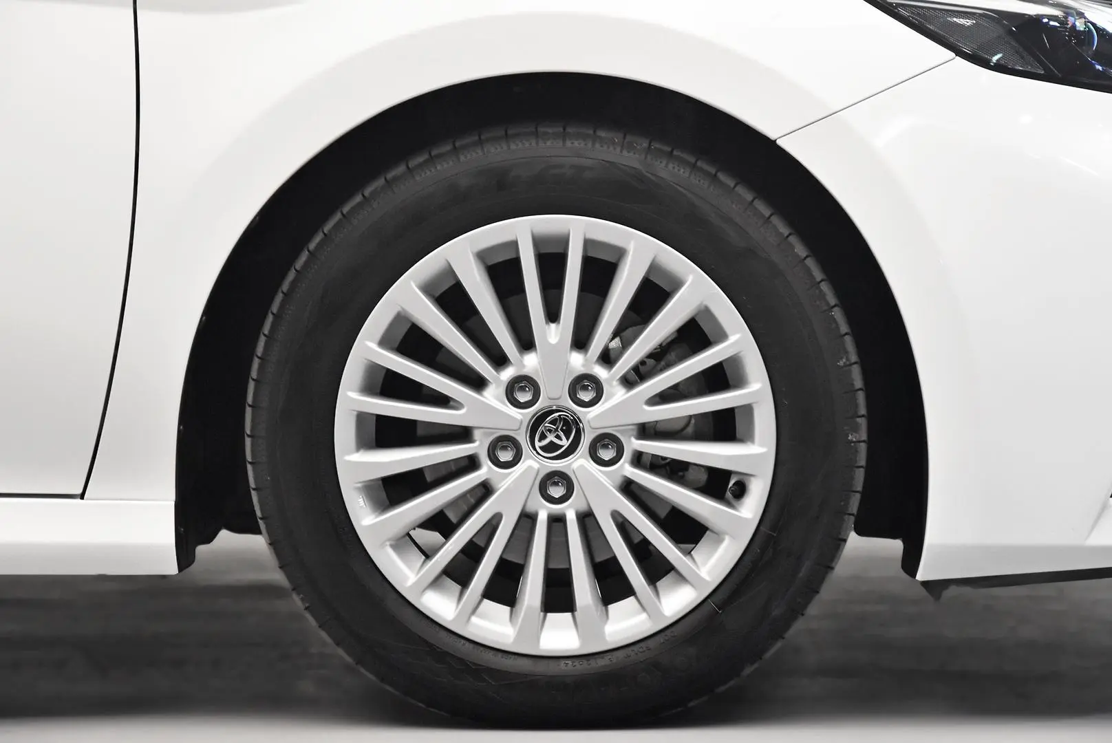 2024 Toyota Camry Gallery Image 22