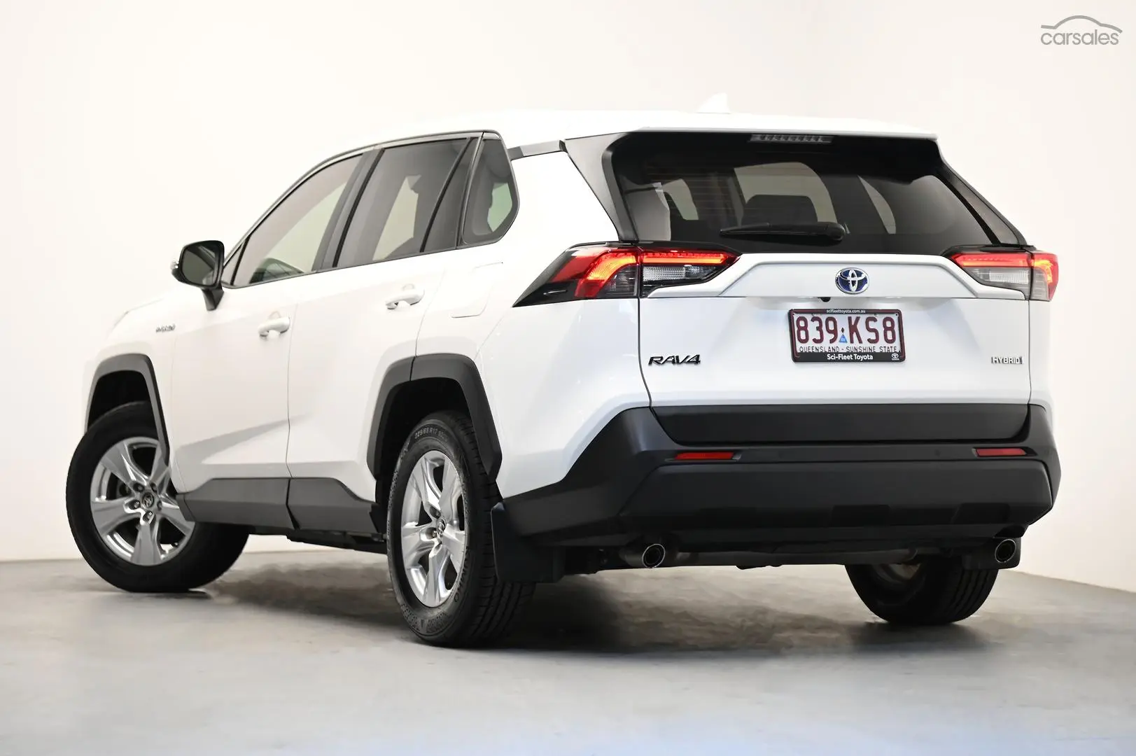 2020 Toyota RAV4 Image 5