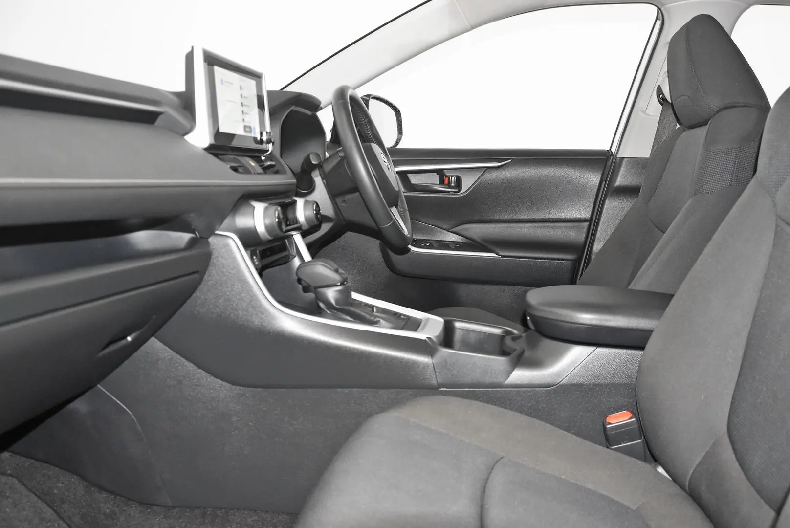 2024 Toyota RAV4 Gallery Image 18