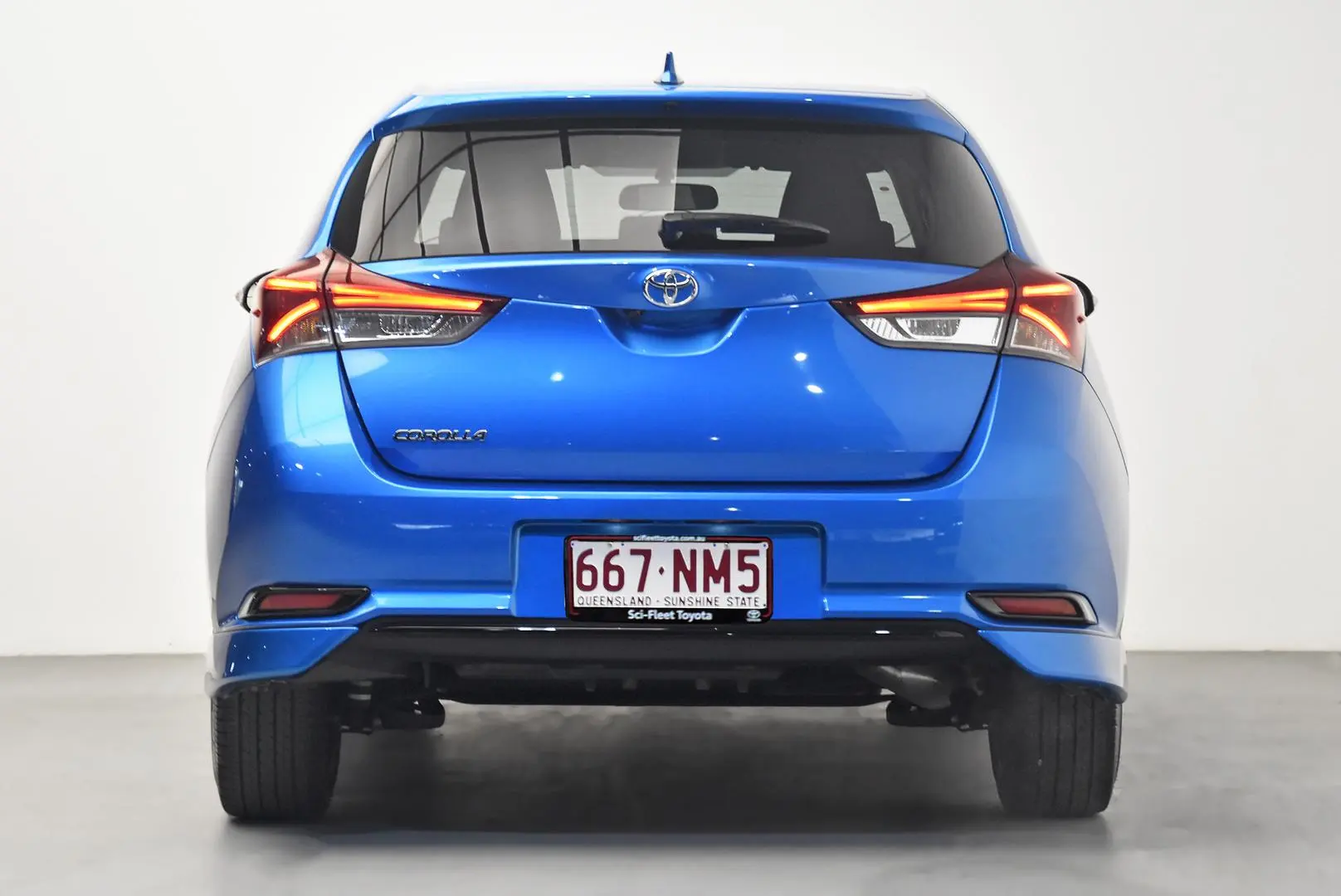 2016 Toyota Corolla Gallery Image 6