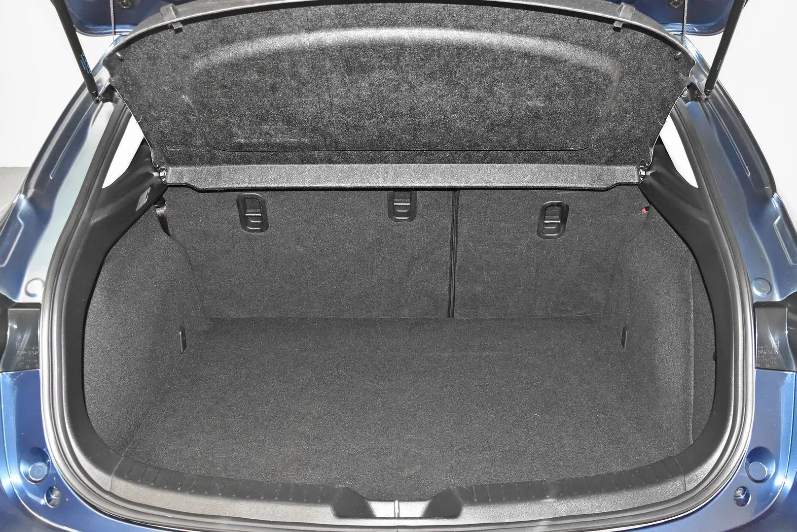 2018 Mazda 3 Gallery Image 21