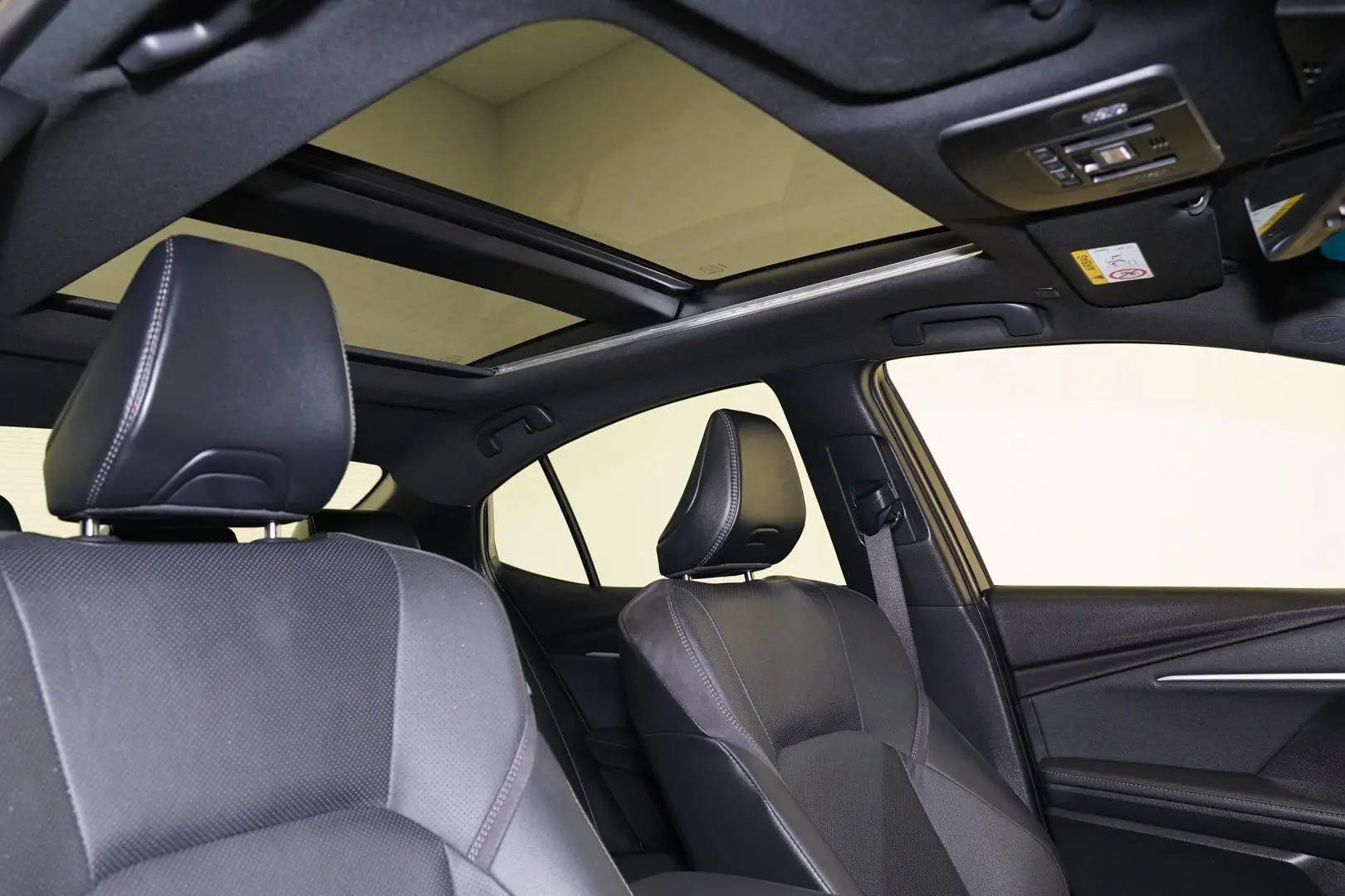 2024 Toyota Camry Gallery Image 17