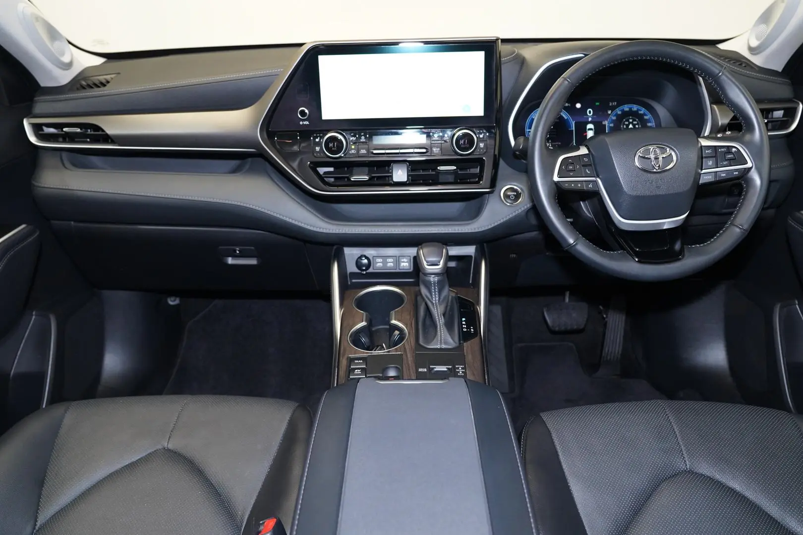 2023 Toyota Kluger Gallery Image 10
