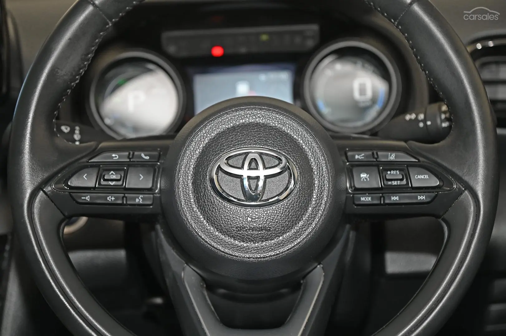 2023 Toyota Yaris Cross Image 16