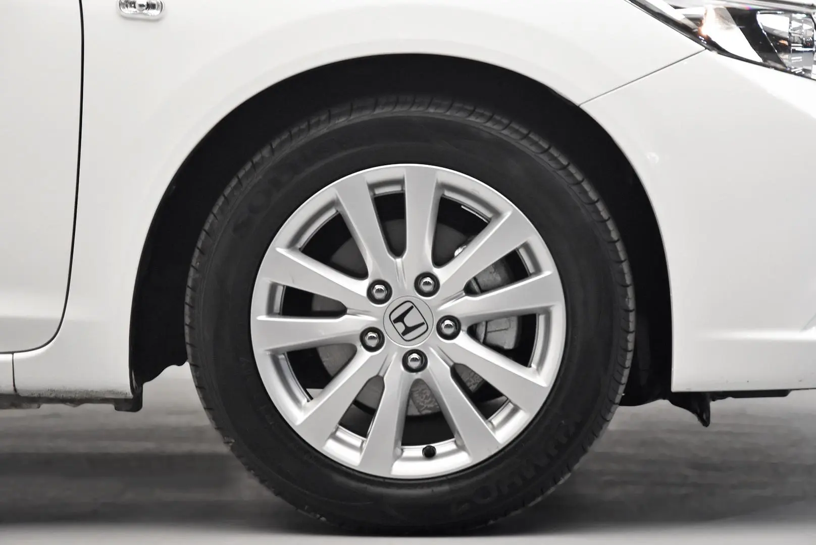 2014 Honda Civic Gallery Image 23