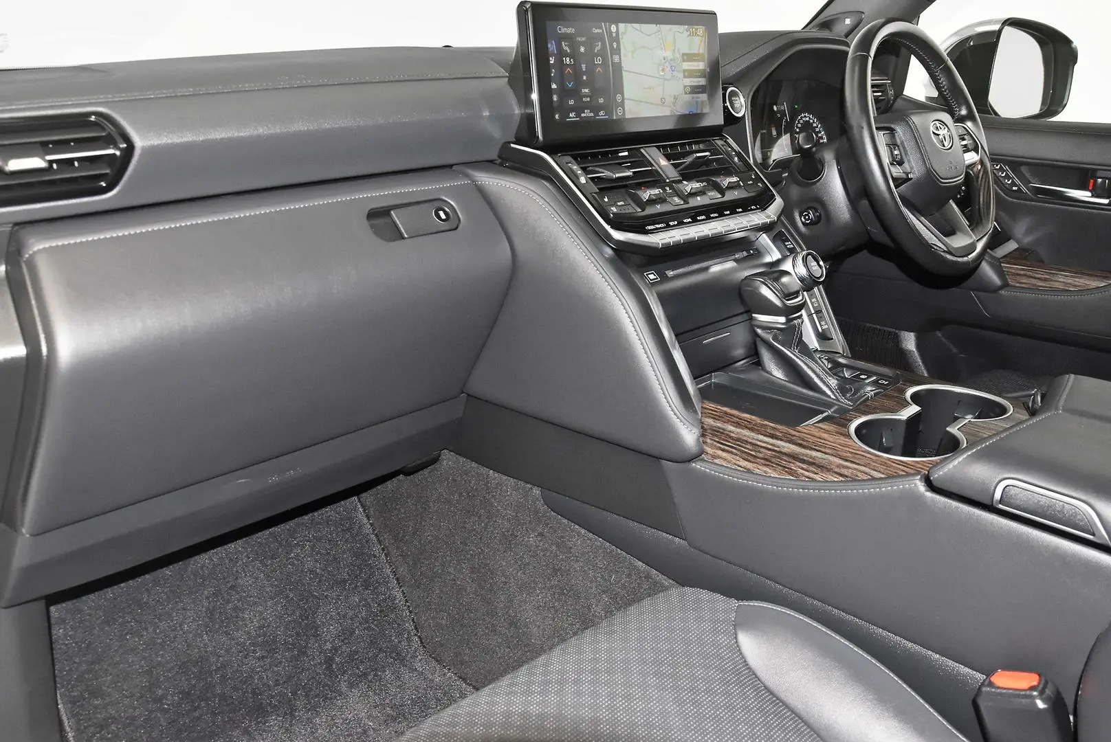 2022 Toyota Landcruiser Gallery Image 16