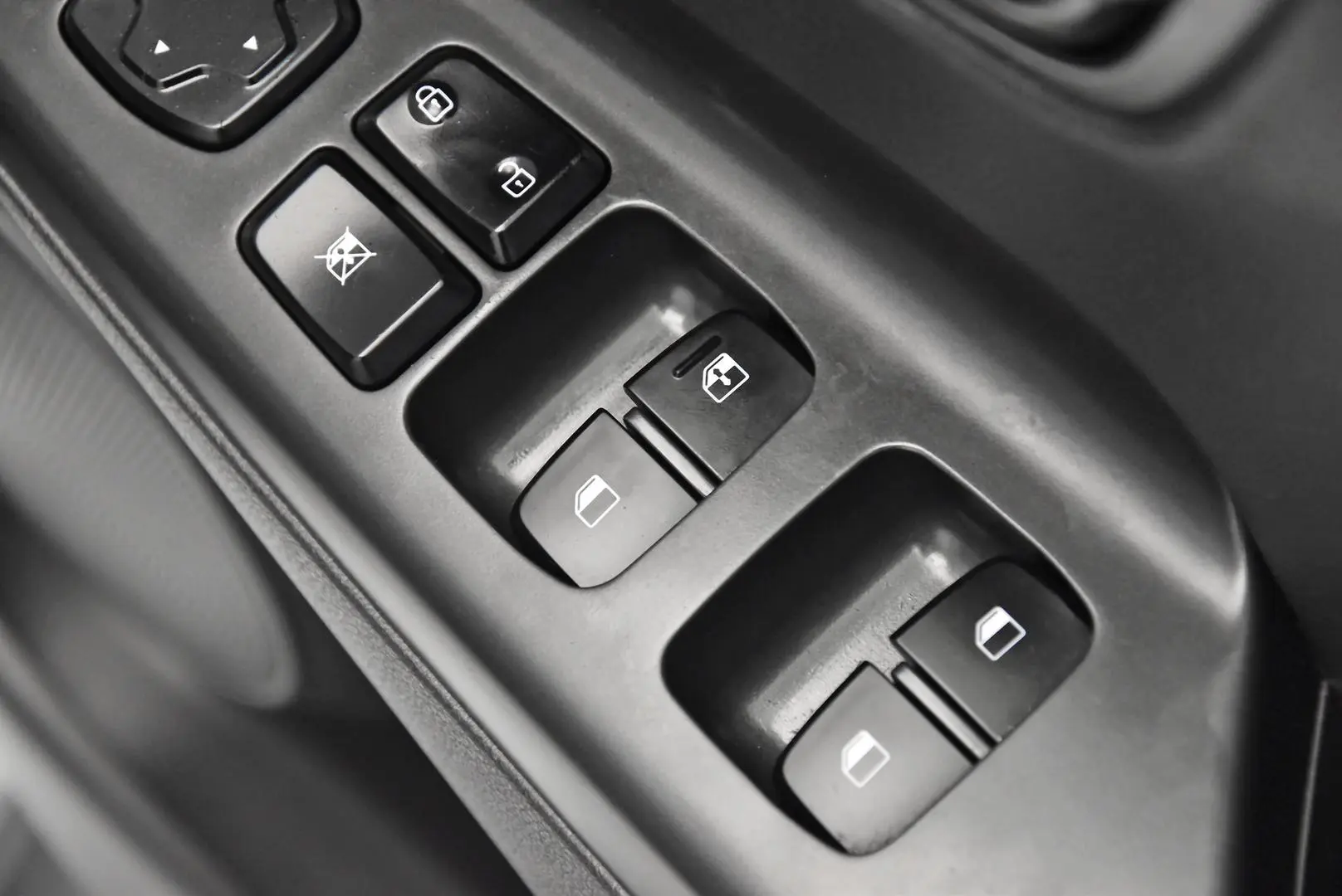 2022 Hyundai Kona Gallery Image 9