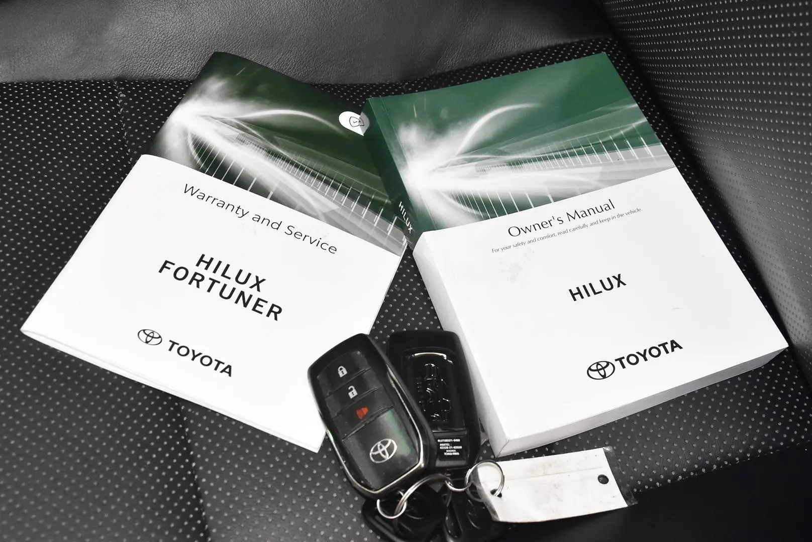 2022 Toyota Hilux Gallery Image 19