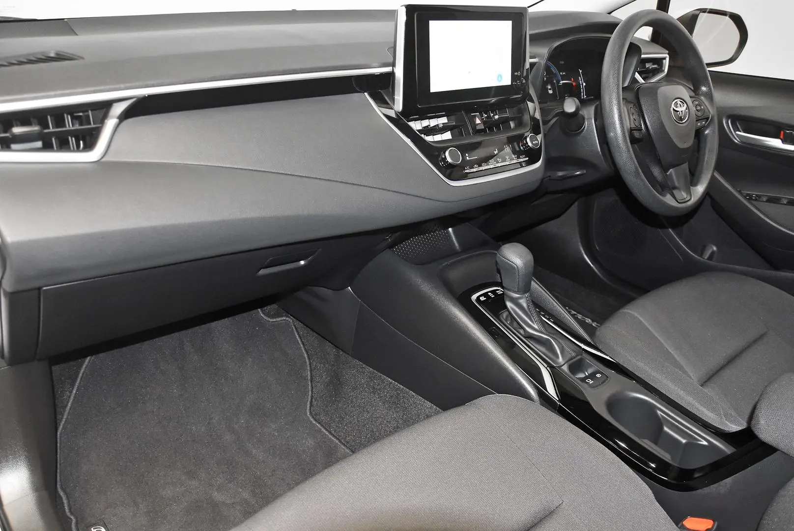 2024 Toyota Corolla Gallery Image 17